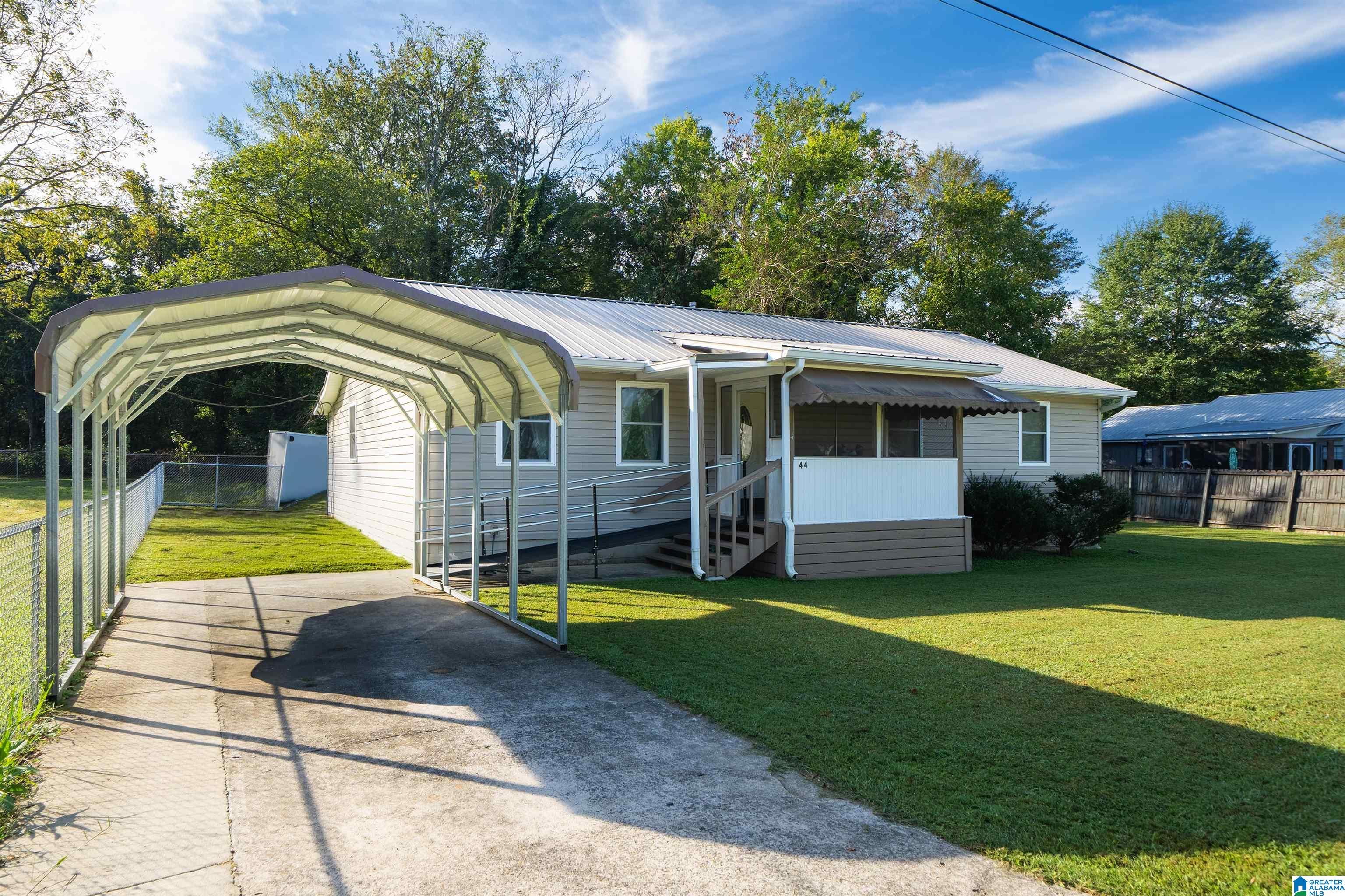 44 ROBINSON LANE