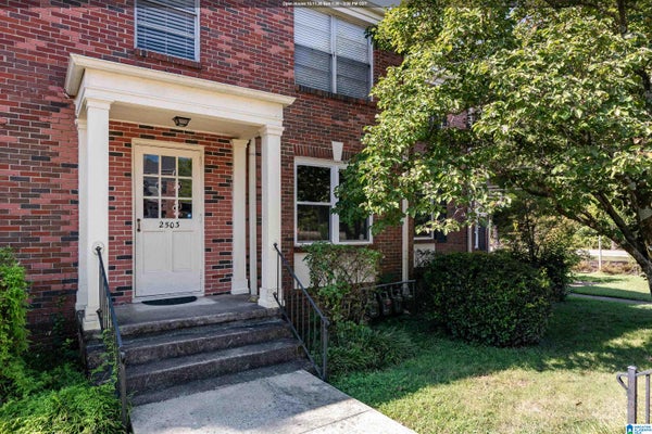 2503 MOUNTAIN BROOK CIR APT B, MOUNTAIN BRK, AL 35223 - Image ba1edde9033c58b2a2158e6fd97458cf/3497304585