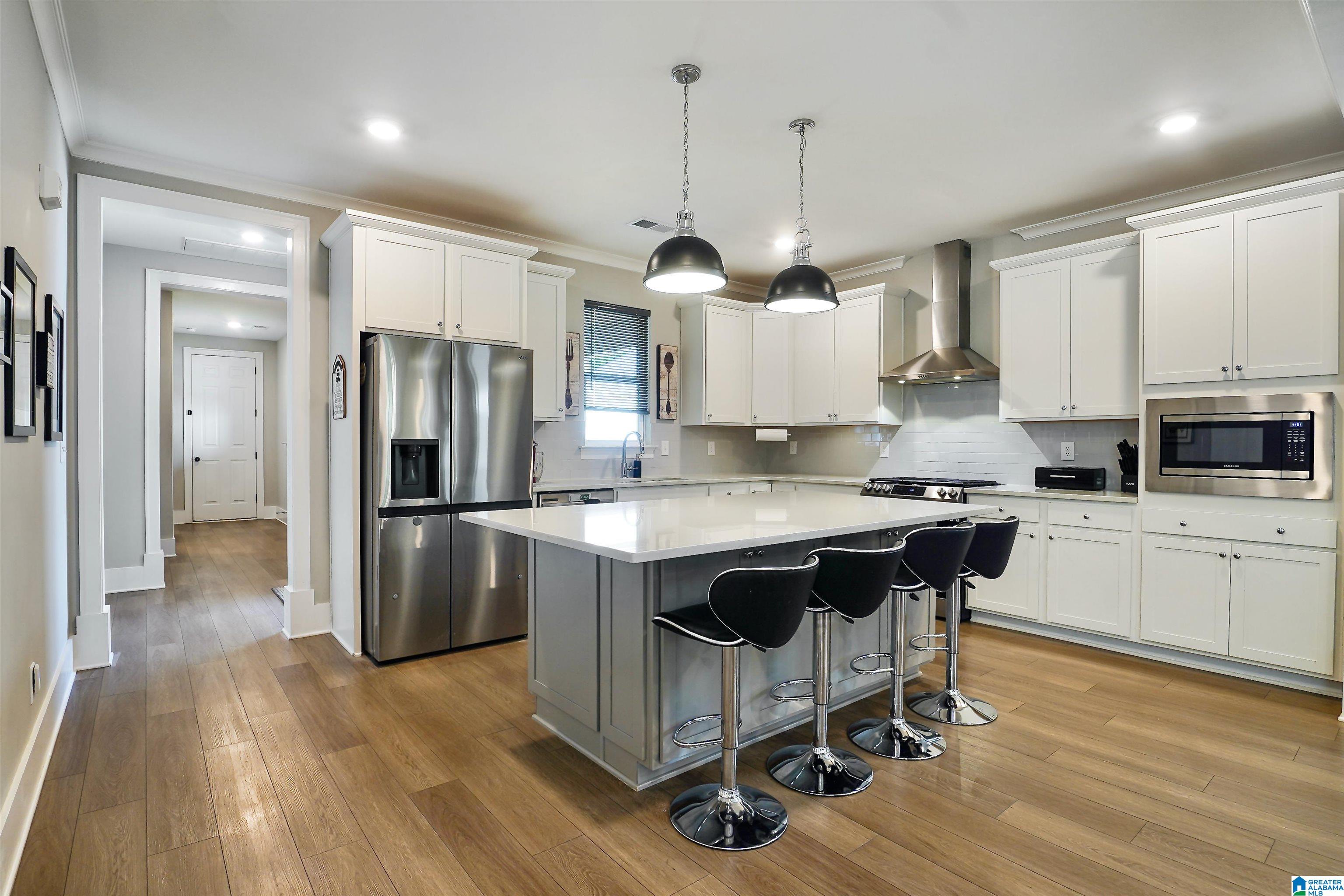 1225 LILLIAN TERRACE