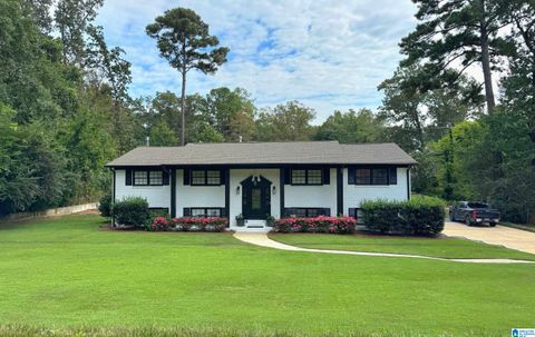 3240 MOCKINGBIRD LANE HOOVER AL 35226