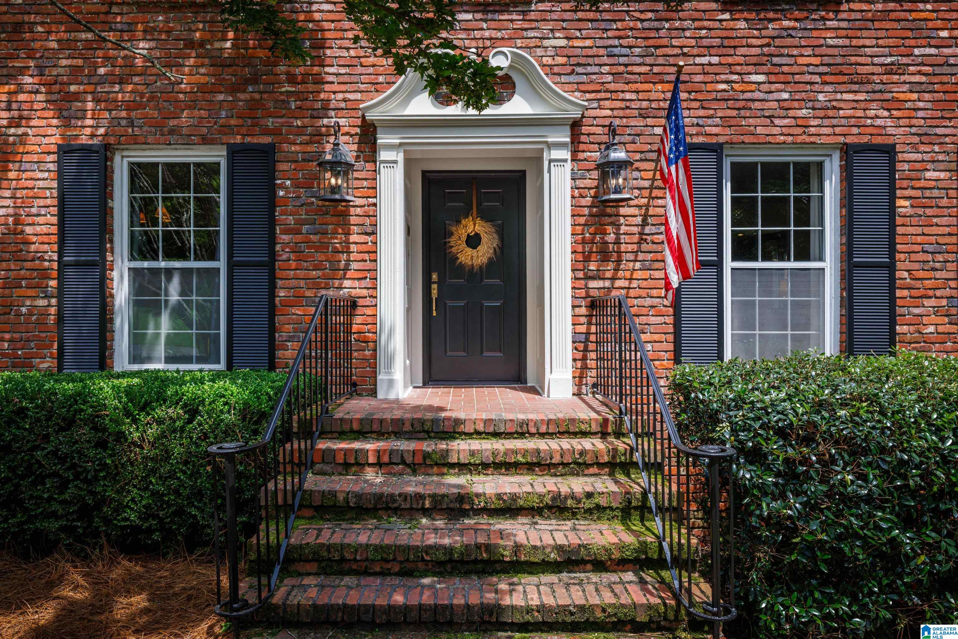 3525 BERMUDA DRIVE