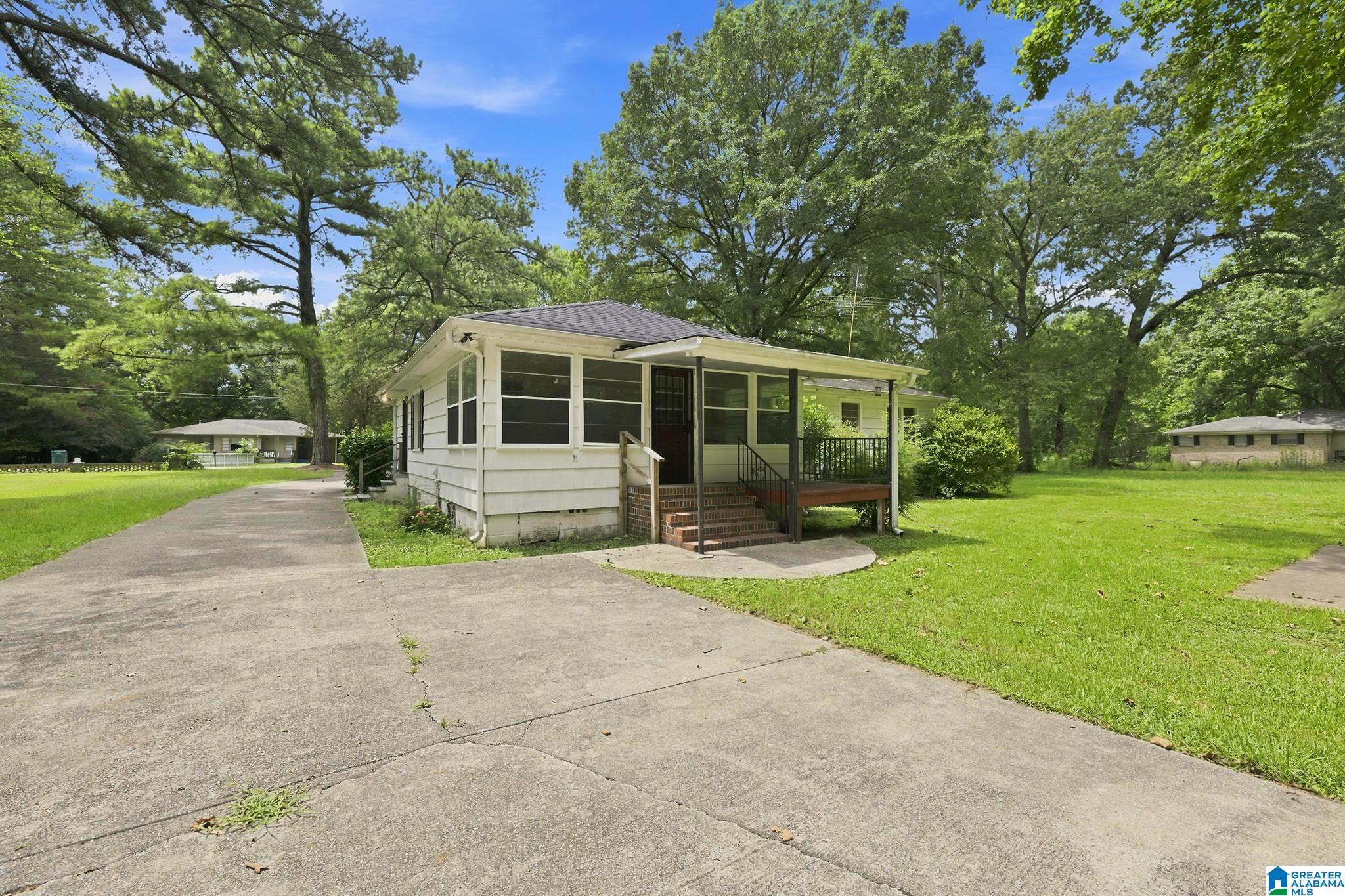 710 SUNNY LANE DRIVE NE