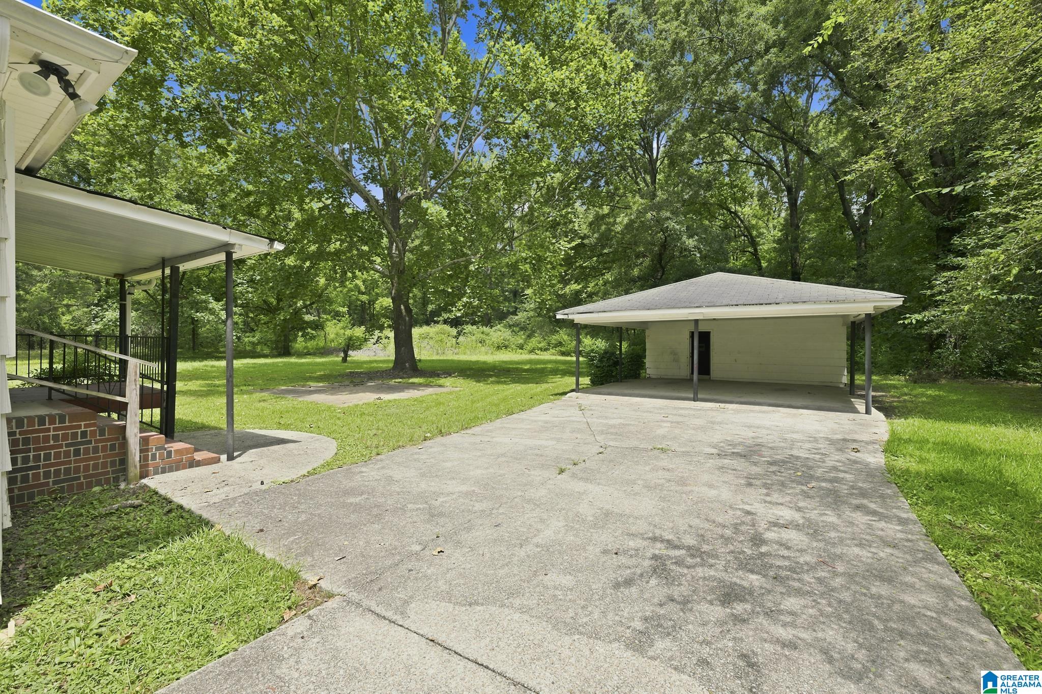 710 SUNNY LANE DRIVE NE