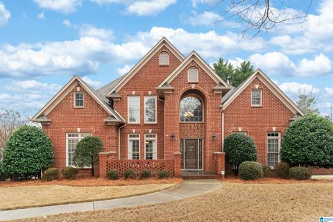 5601 LAKE CYRUS WAY HOOVER AL 35244