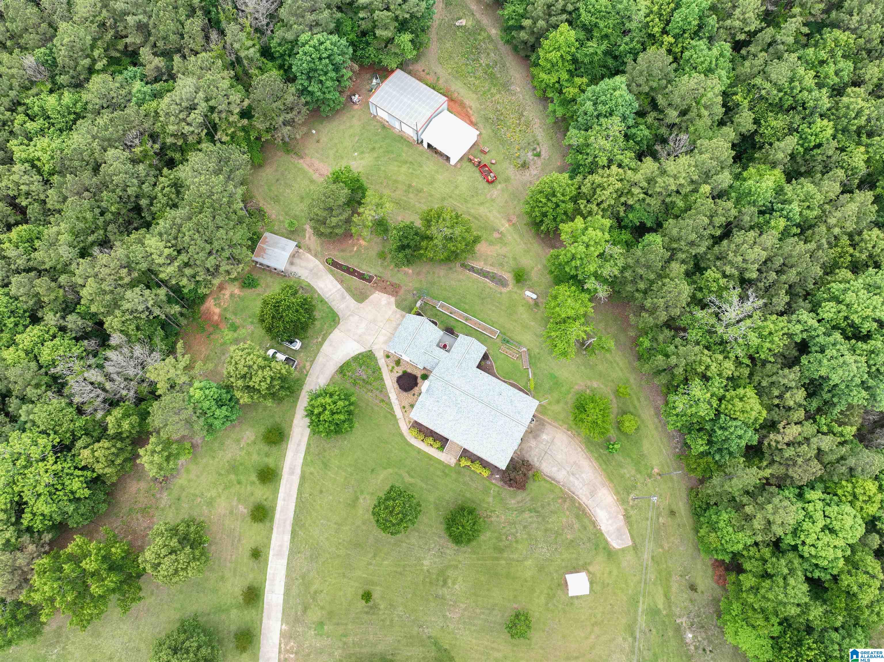 Photo 1 of 41 — 665 FISH HATCHERY LANE, EASTABOGA, AL 36260