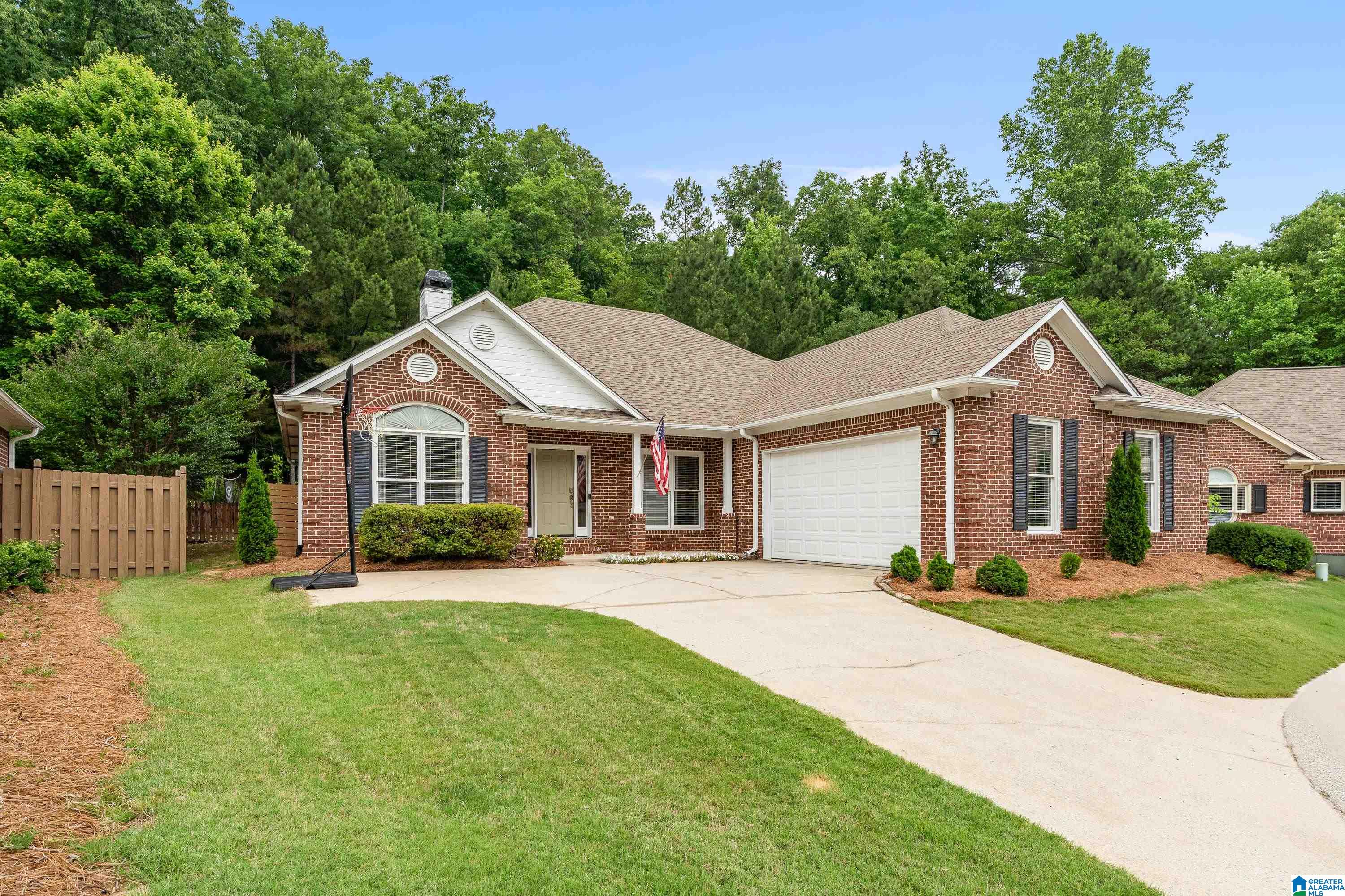 464 N LAKE ROAD