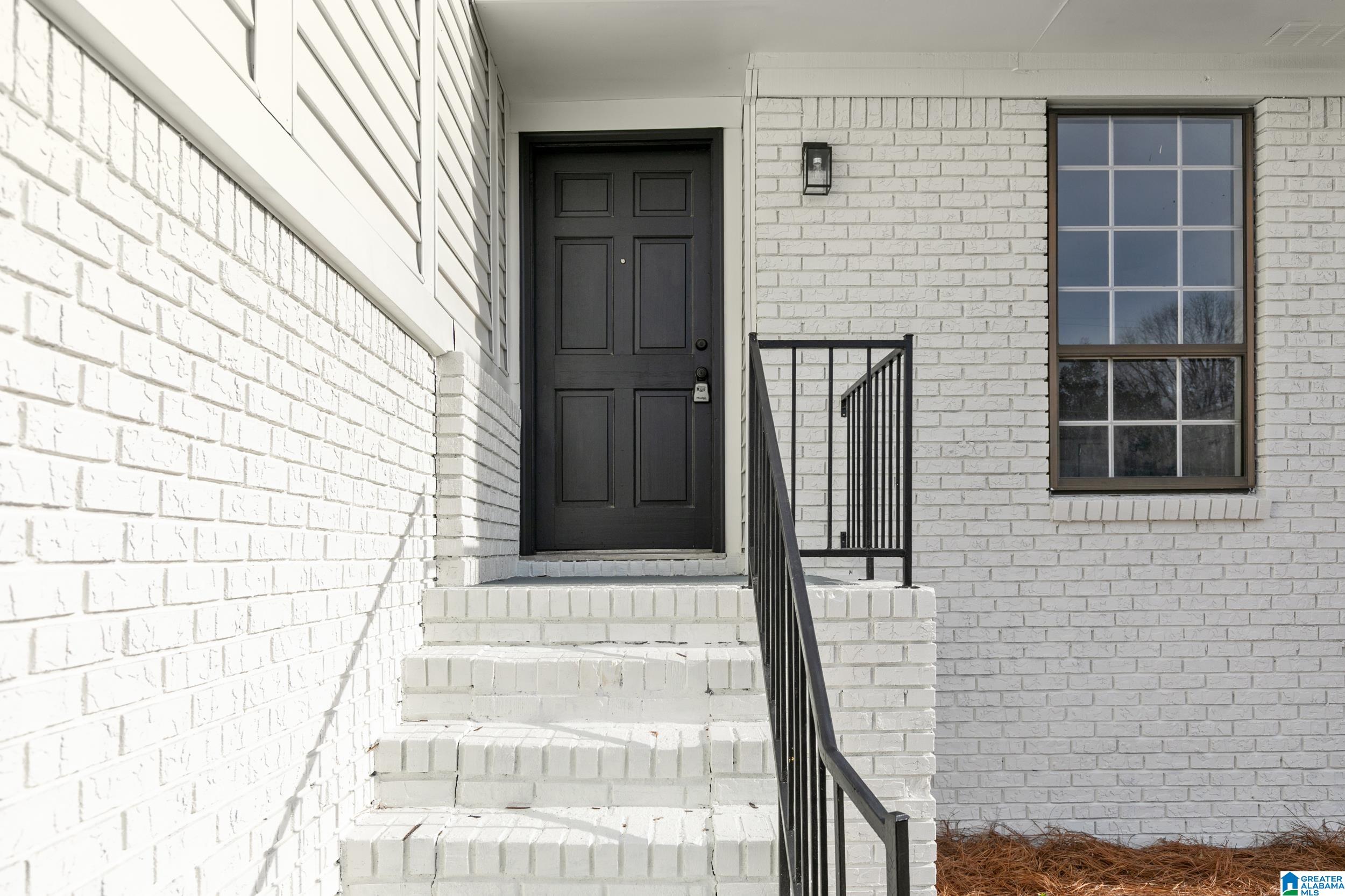 13 ROYAL COACH CIRCLE