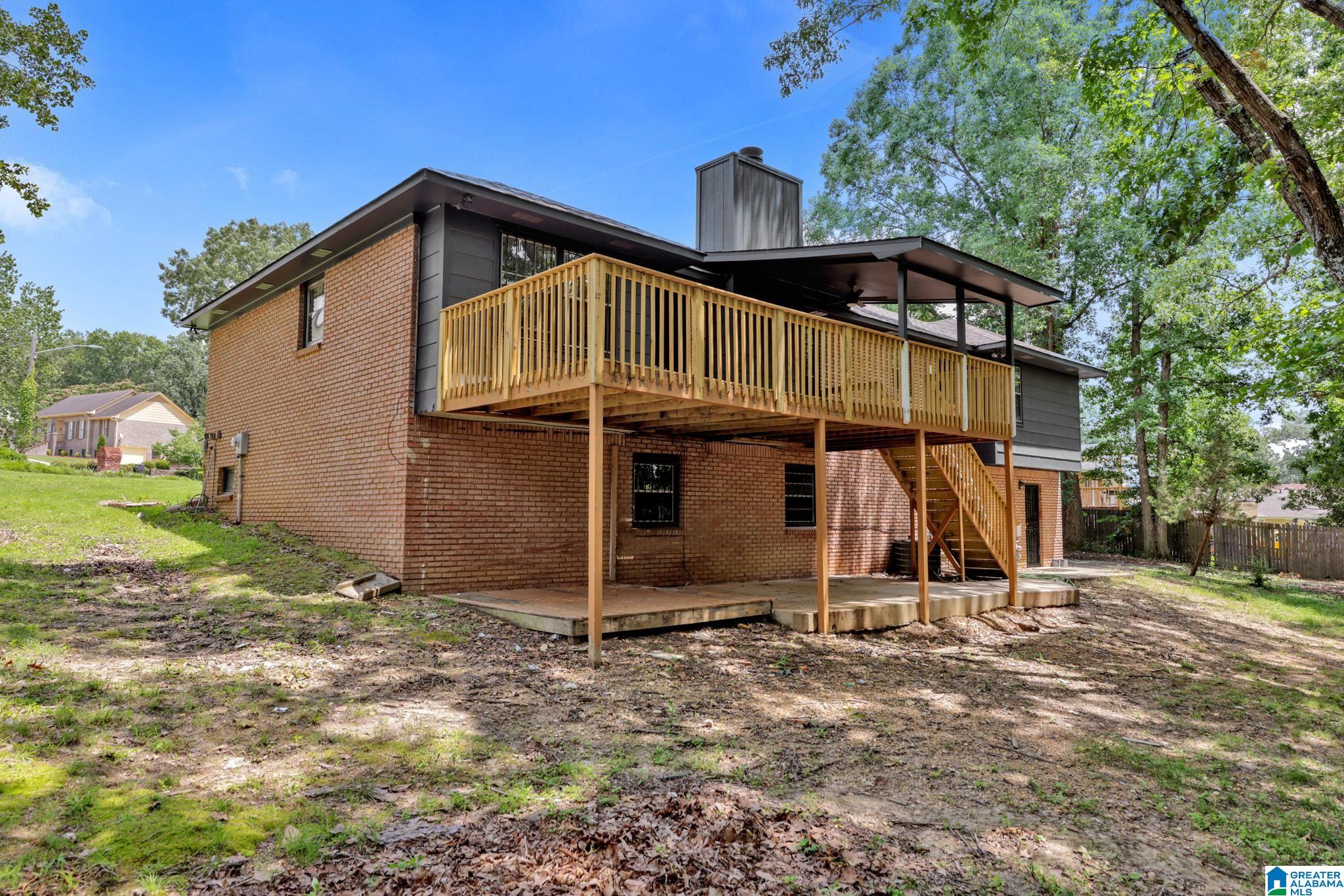 2416 NW 6TH PLACE