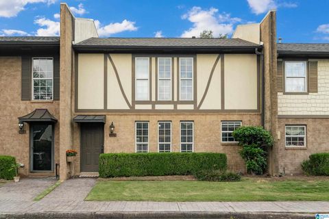 3018 ABBEY PARK VESTAVIA HILLS AL 35243