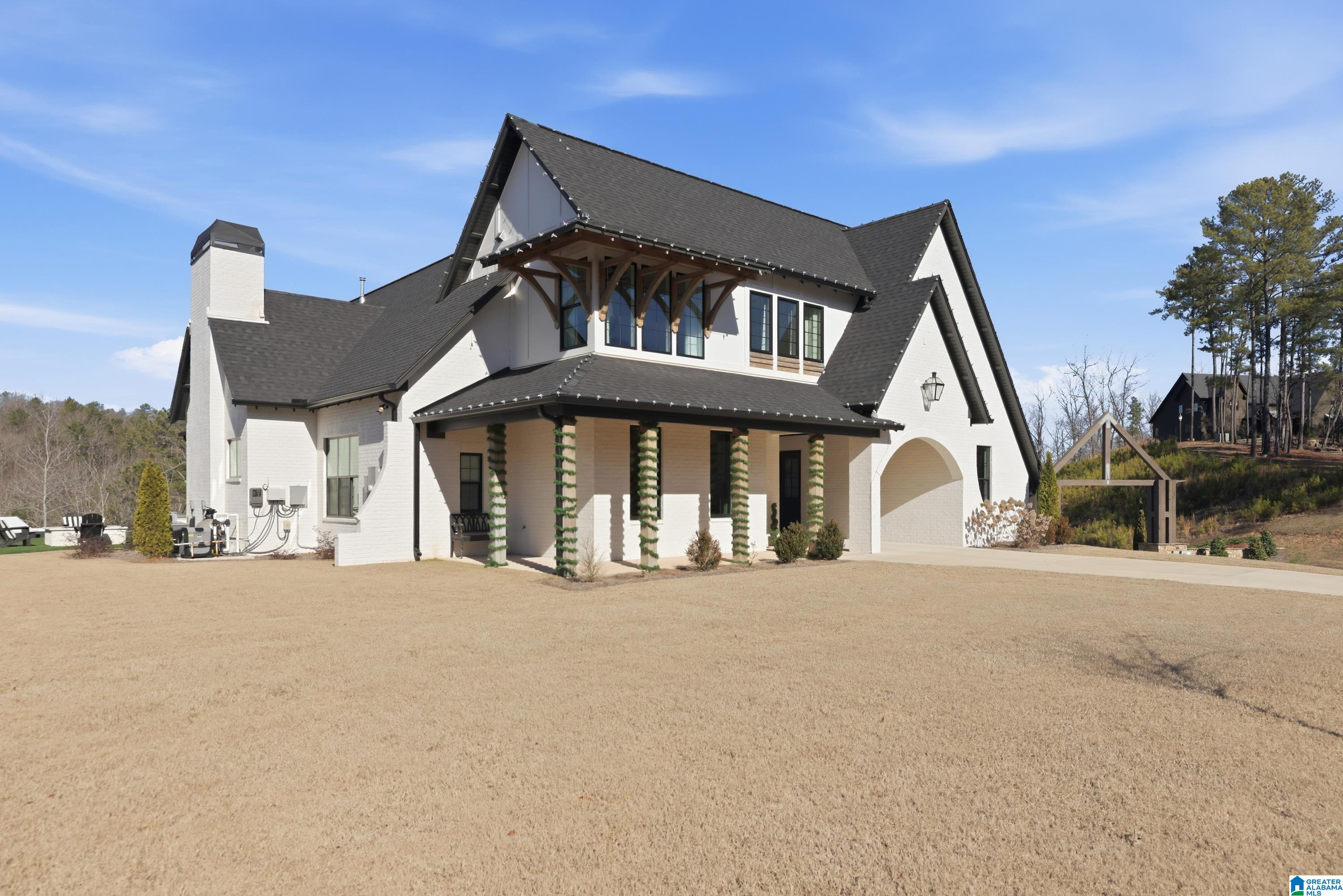 300 TIMBERVIEW TRAIL