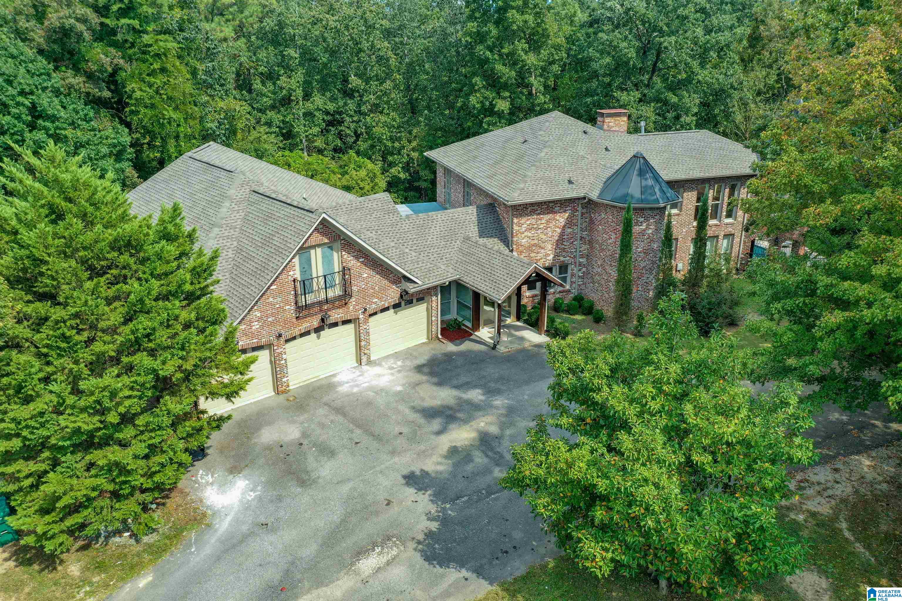 4505 BUTTEWOODS LANE