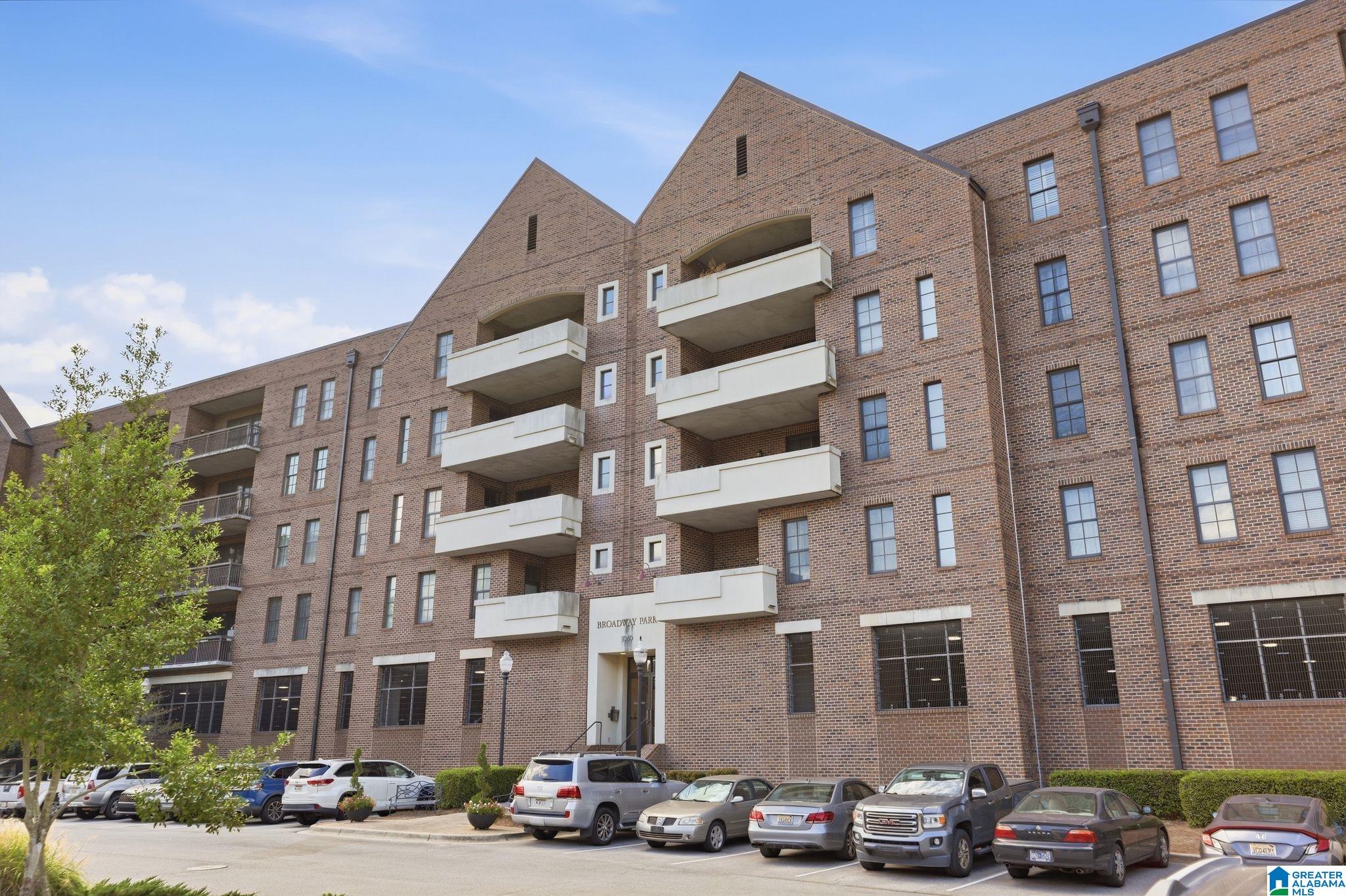 1040 BROADWAY PARK 235