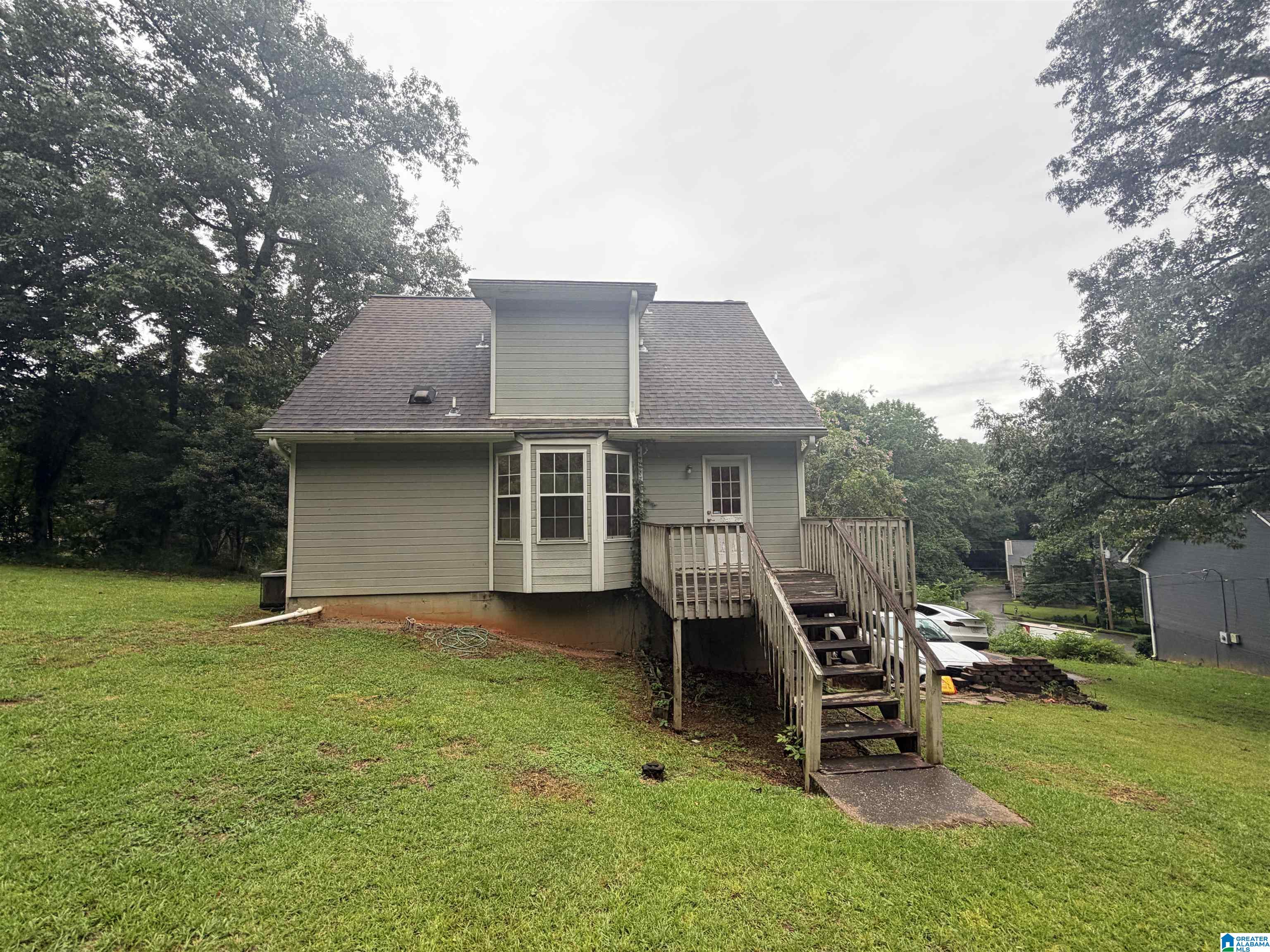 5517 PEARL DRIVE