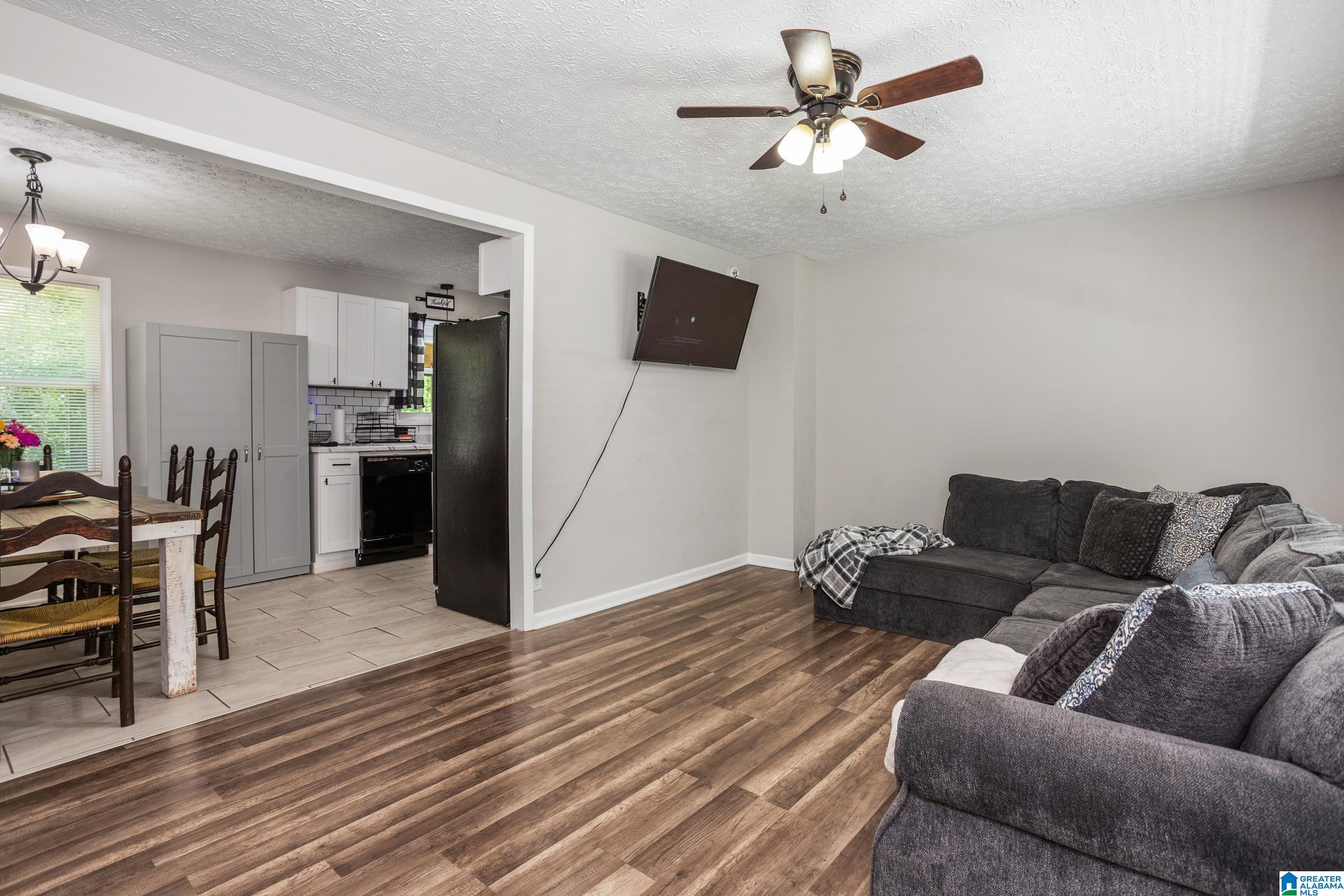 133 EDWIN AVENUE