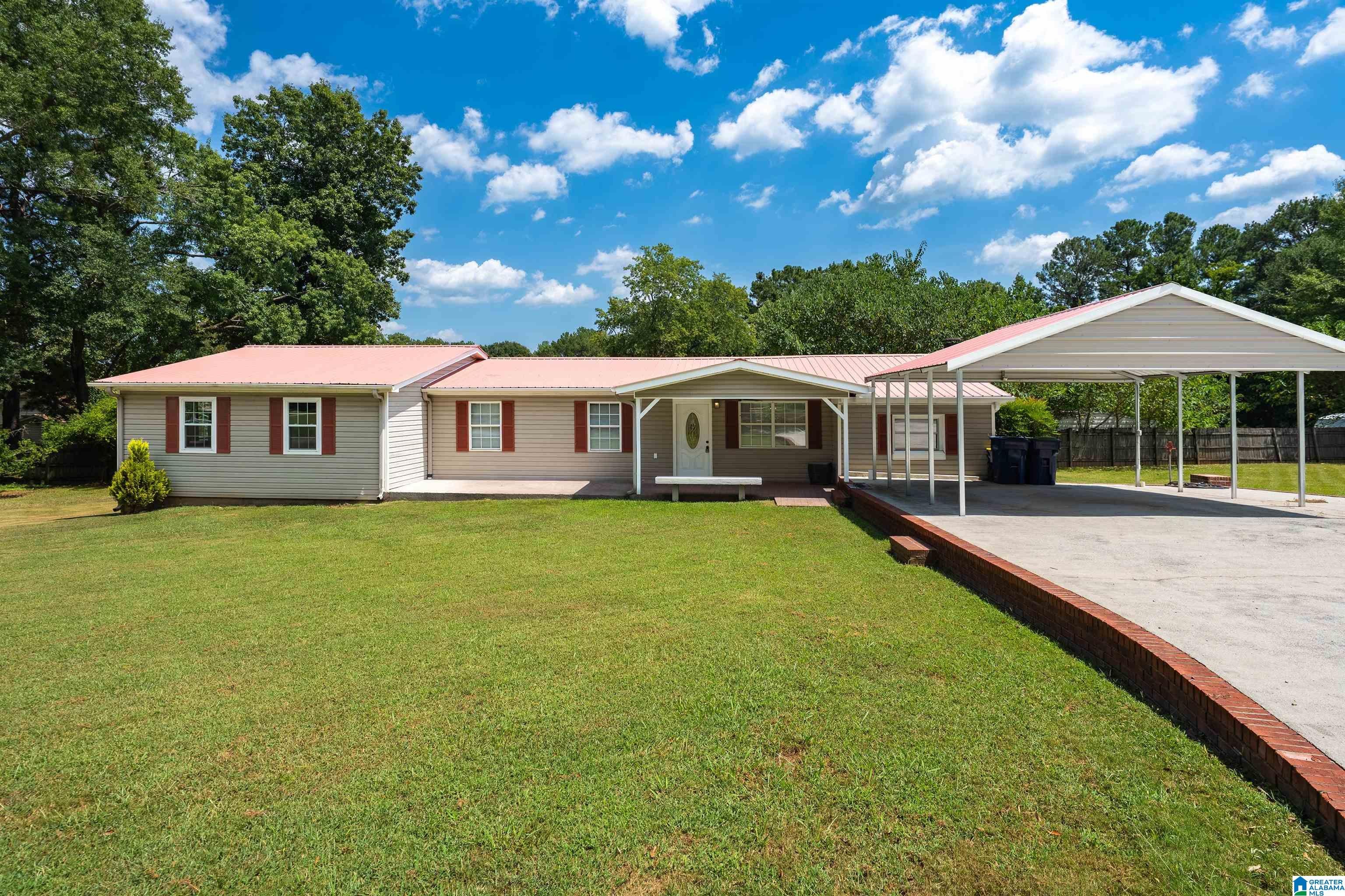 117 LAKE LANE