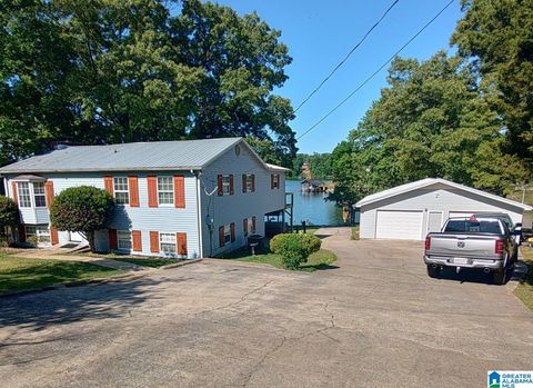 515 E LAKE HILL DRIVE TALLADEGA AL 35160