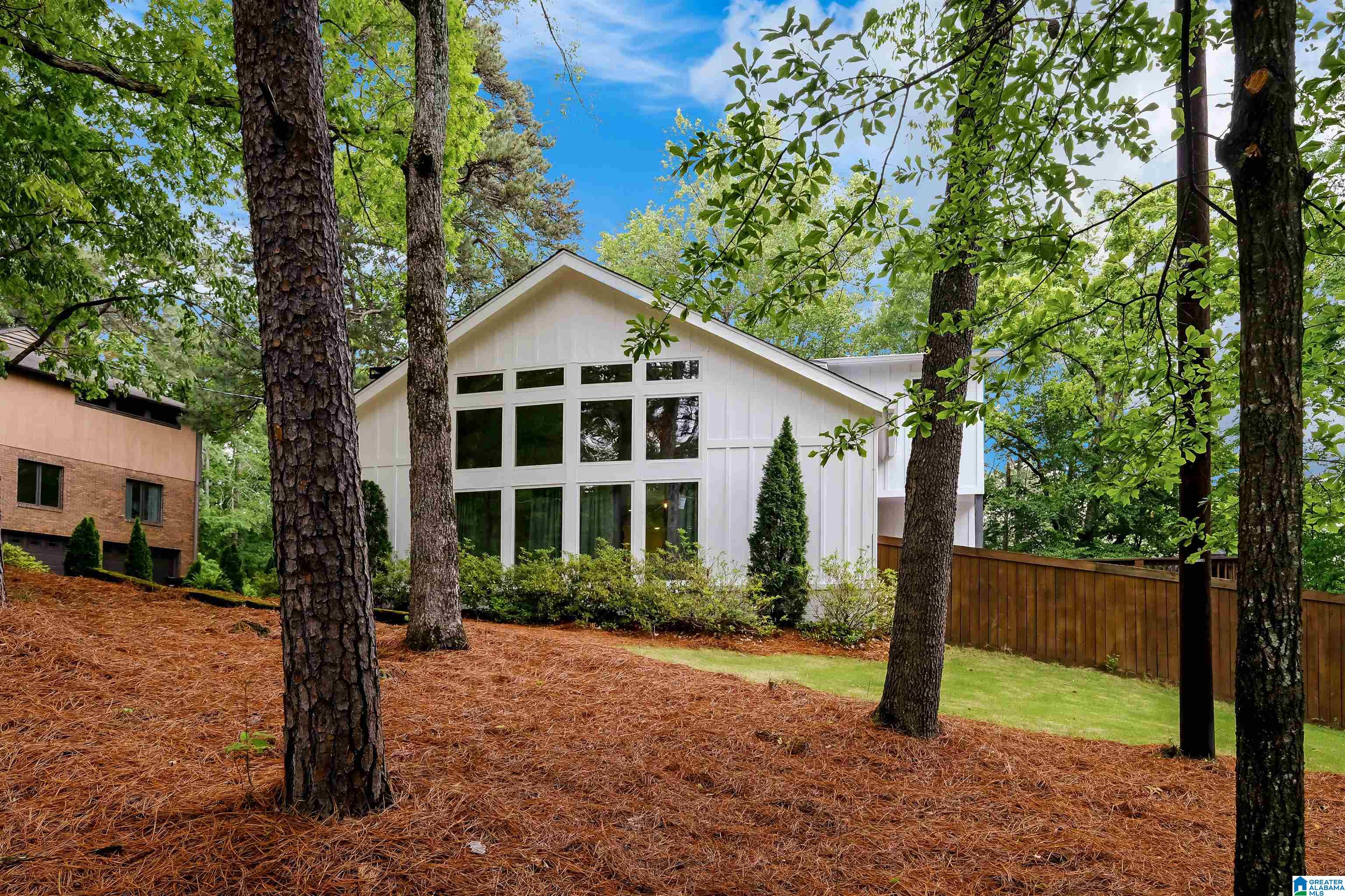 3401 OAKDALE DRIVE