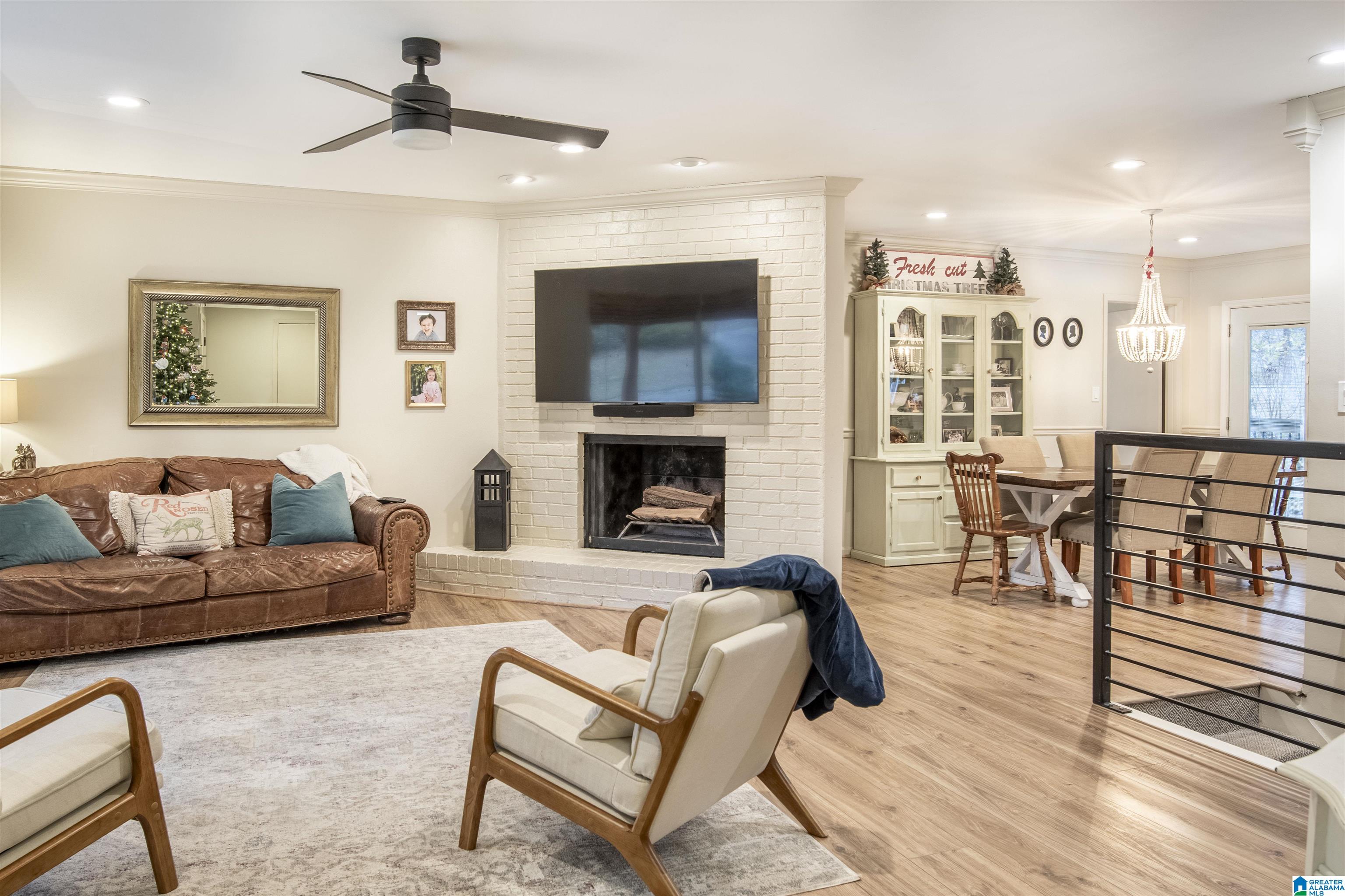 2909 MACALPINE CIRCLE