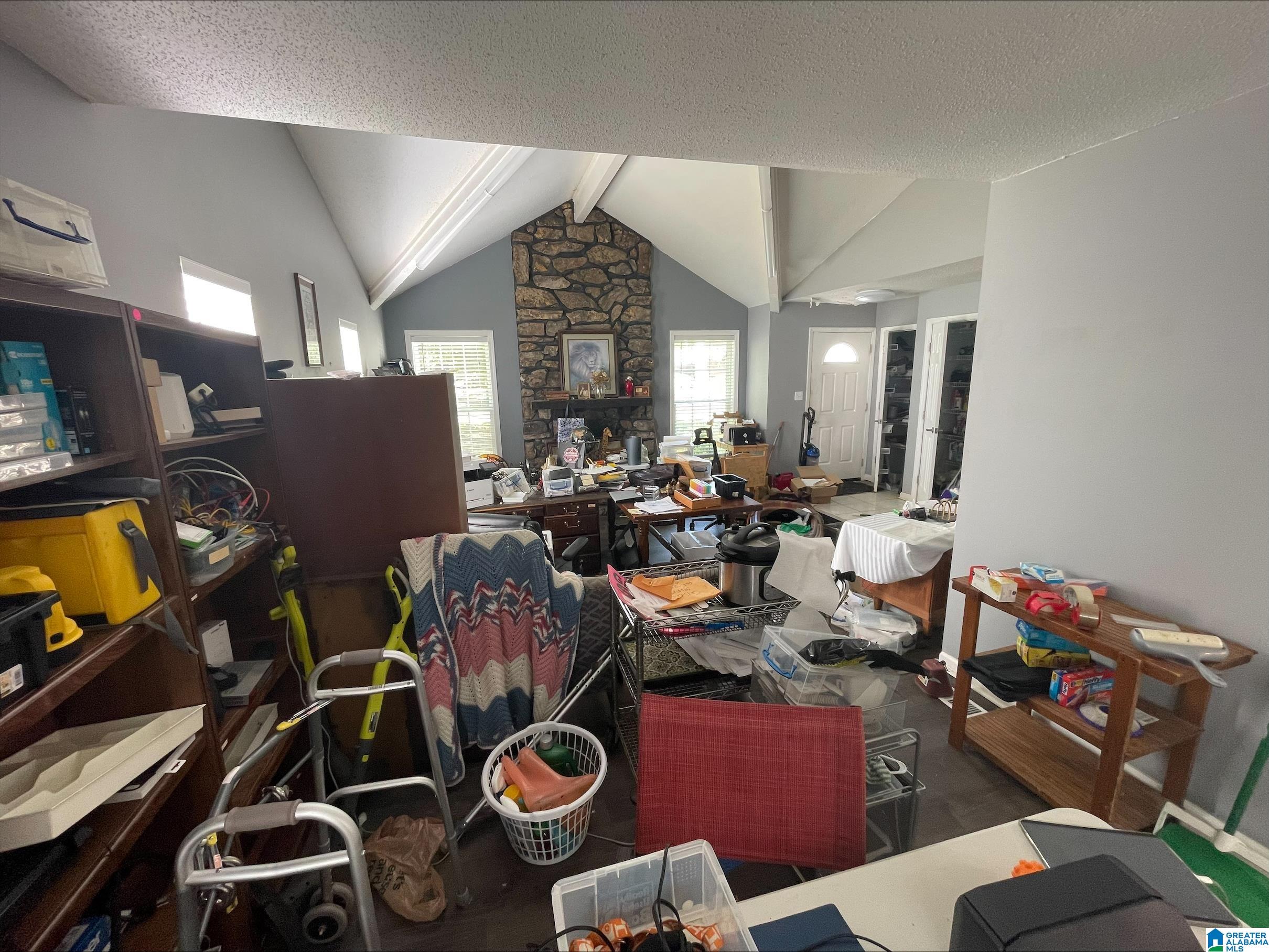 1424 ROYALTY DRIVE
