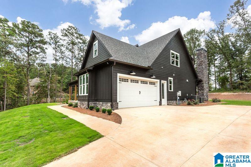 5024 COLLINS DRIVE