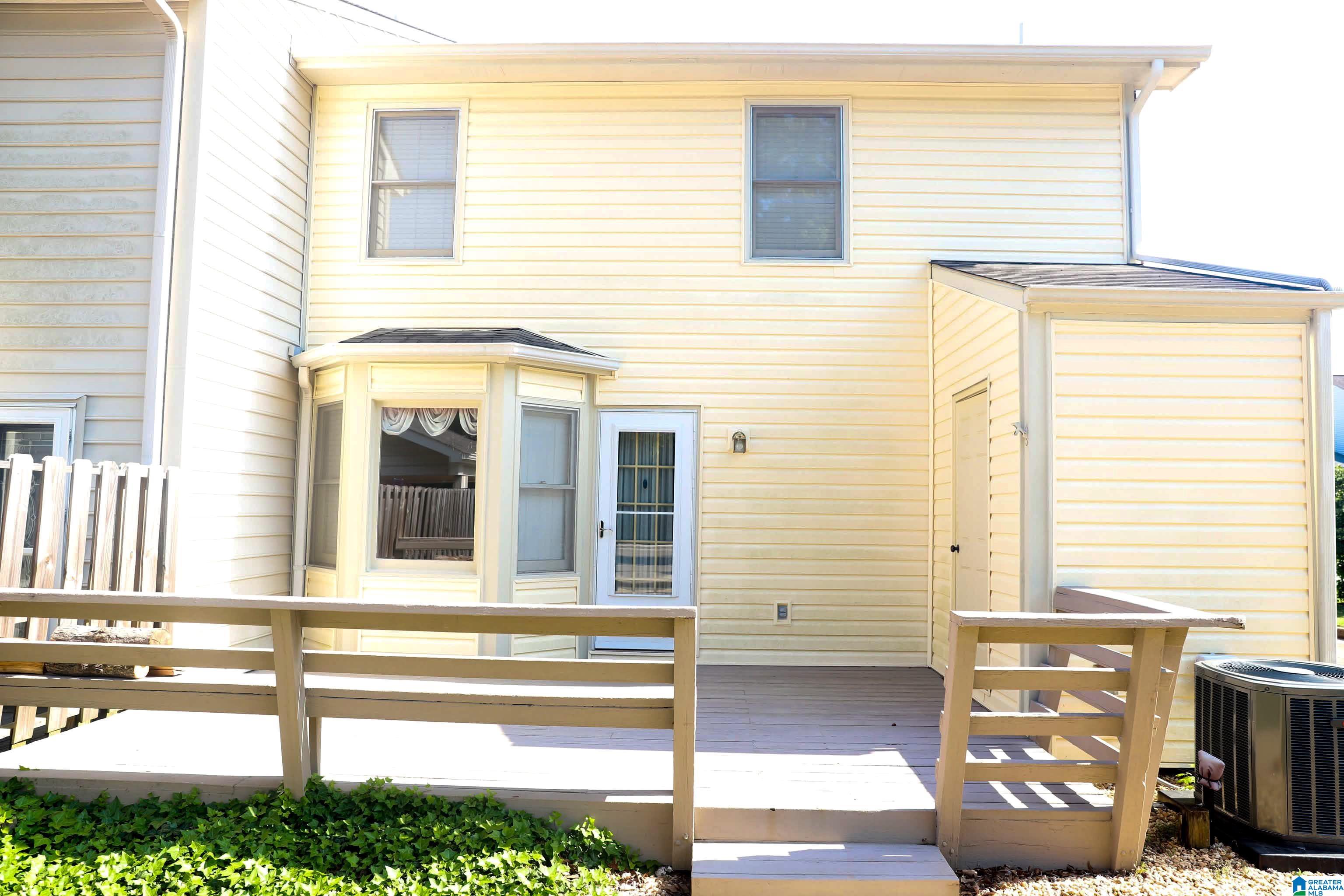 1519 CAMBRIDGE PLACE