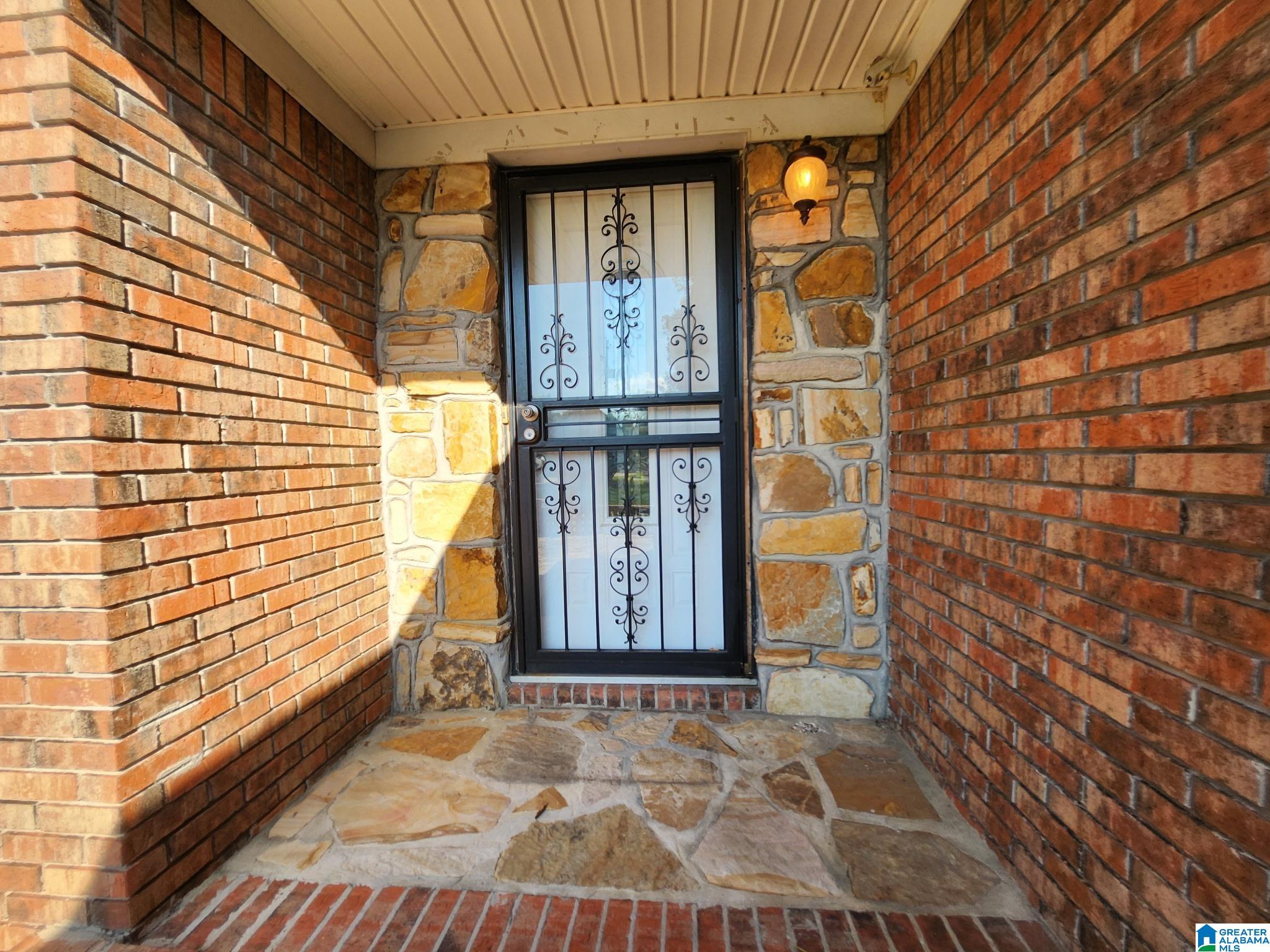 2300 CHERRY AVENUE - Photo 4
