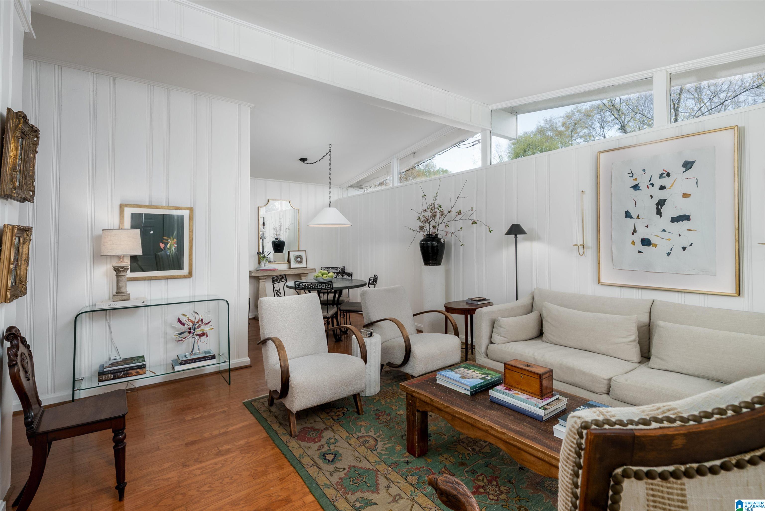 1219 BROWNING AVENUE