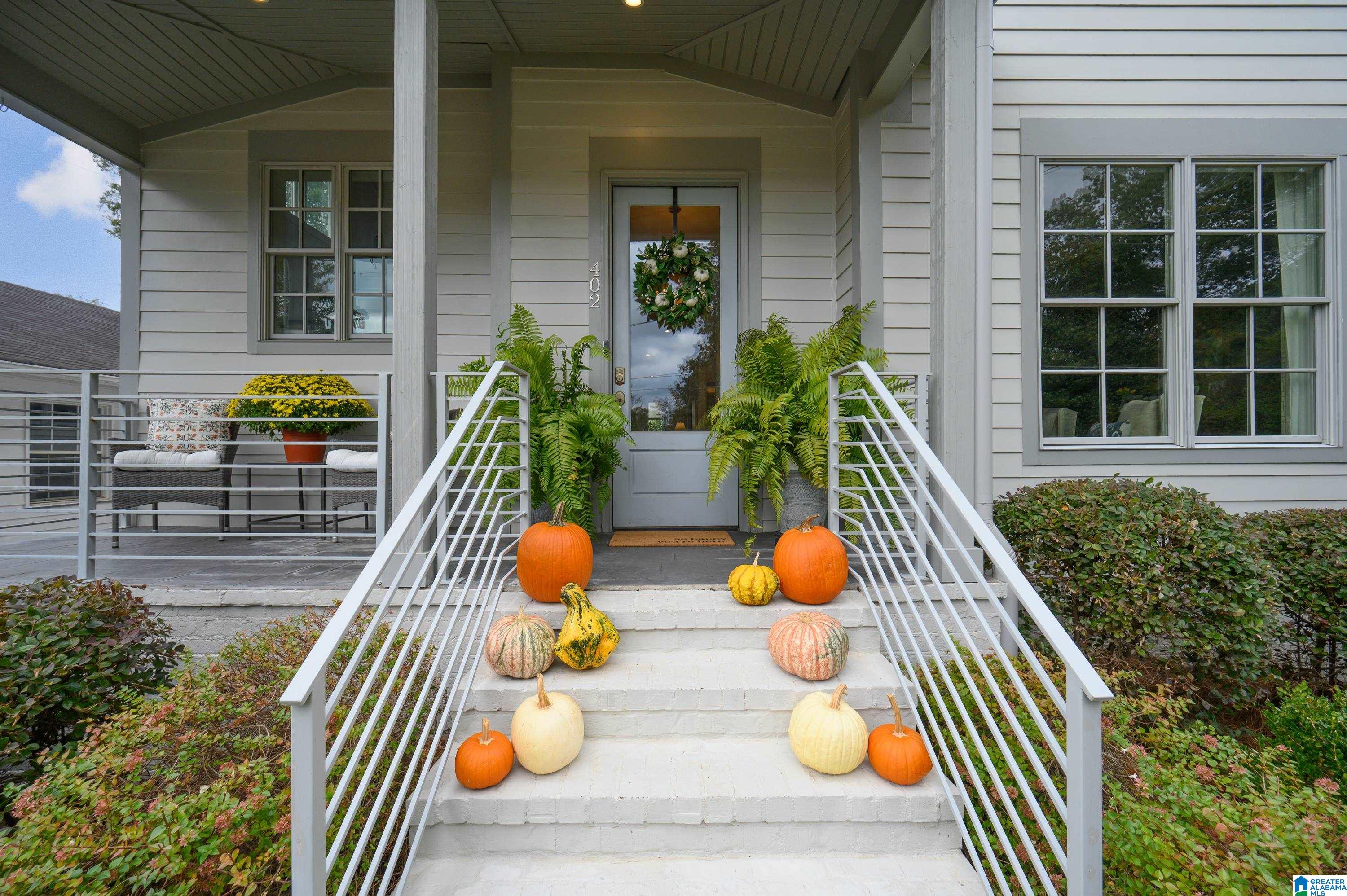 402 SAINT CHARLES STREET