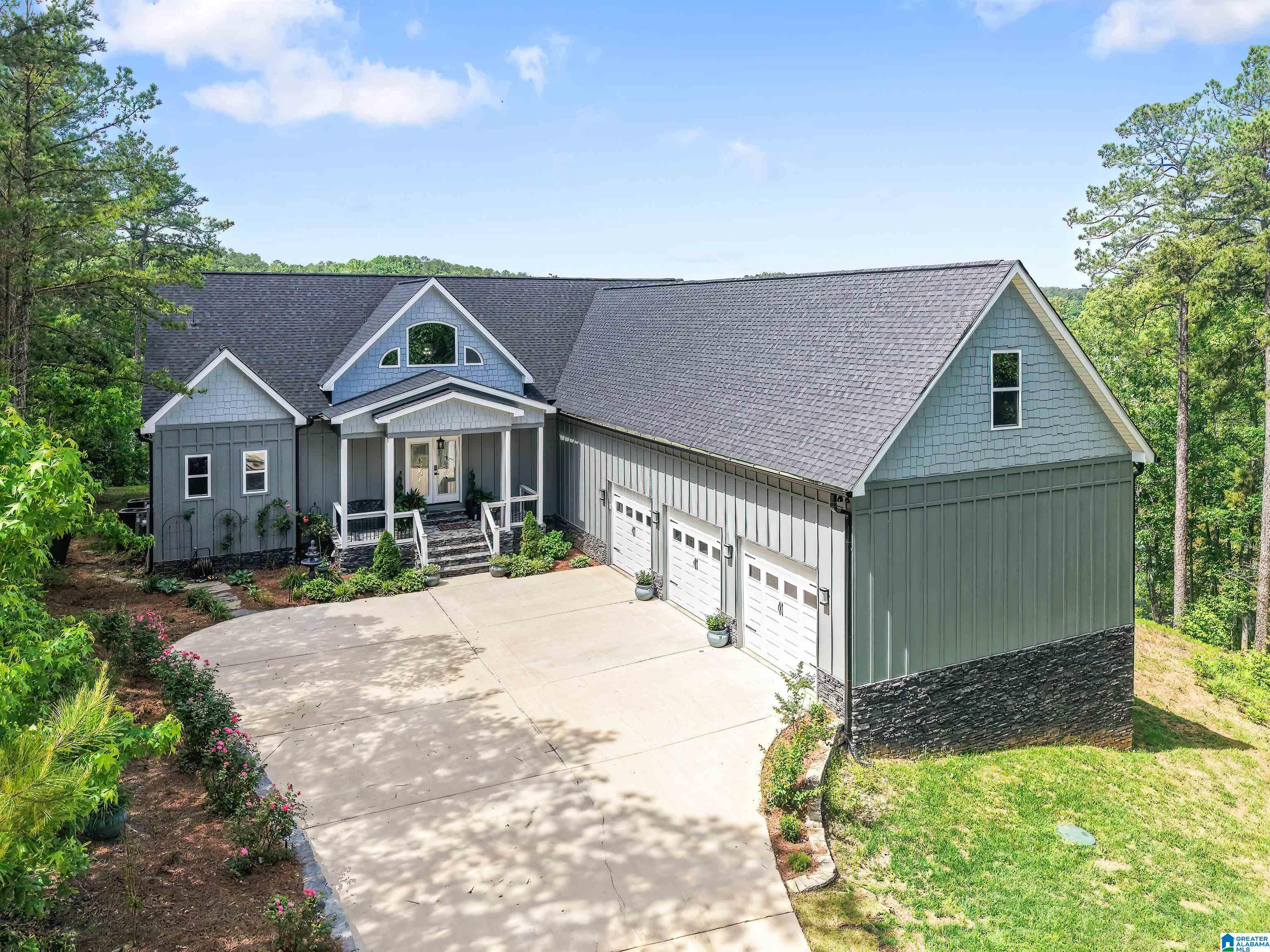 7 STILLWATERS TRAIL