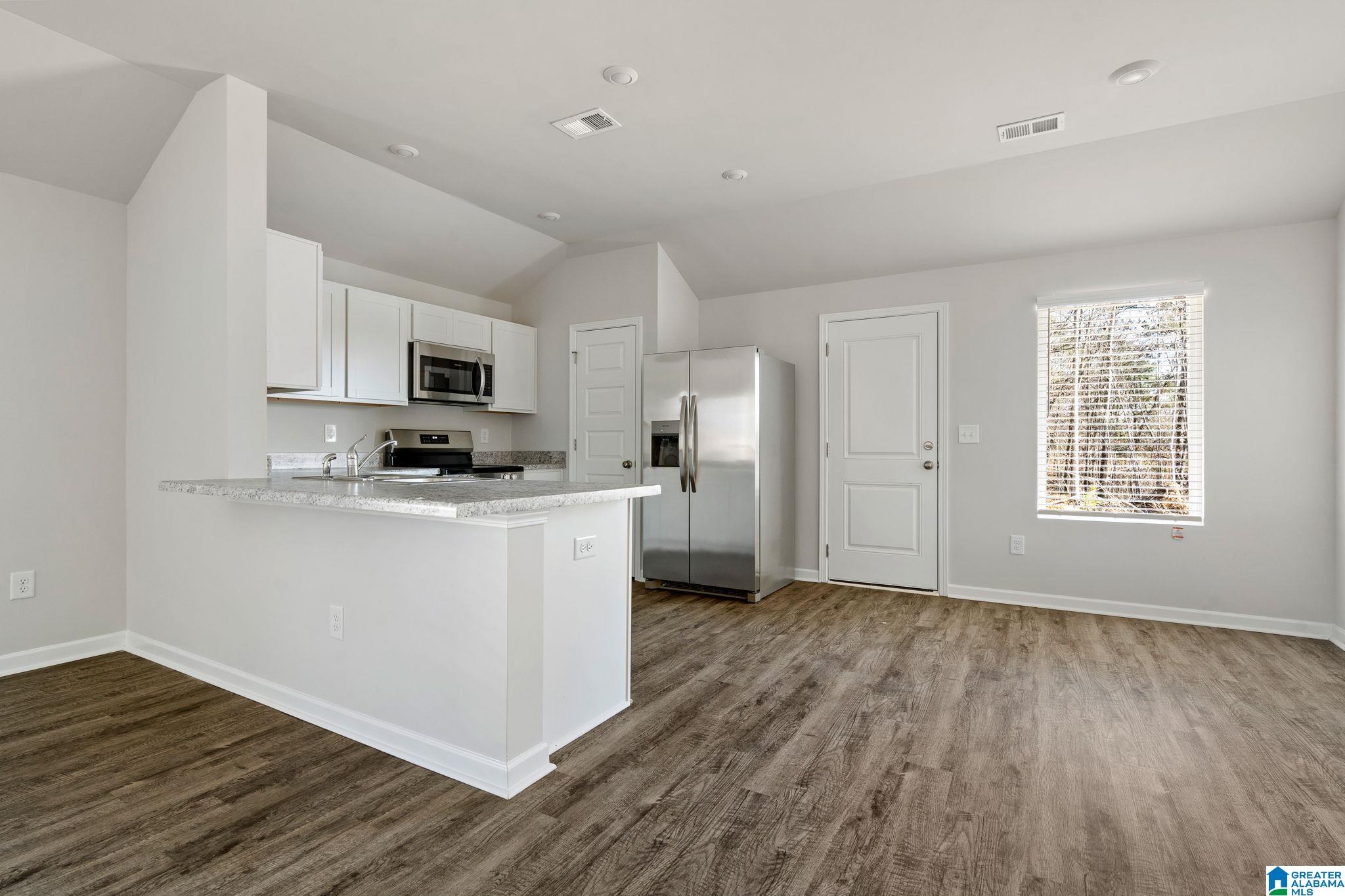 3085 EAST MIDDLEBROOKE CROSSING