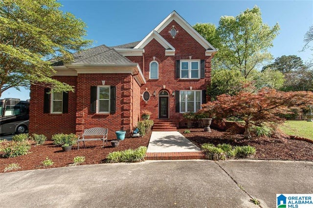 106 CRAIG CIRCLE