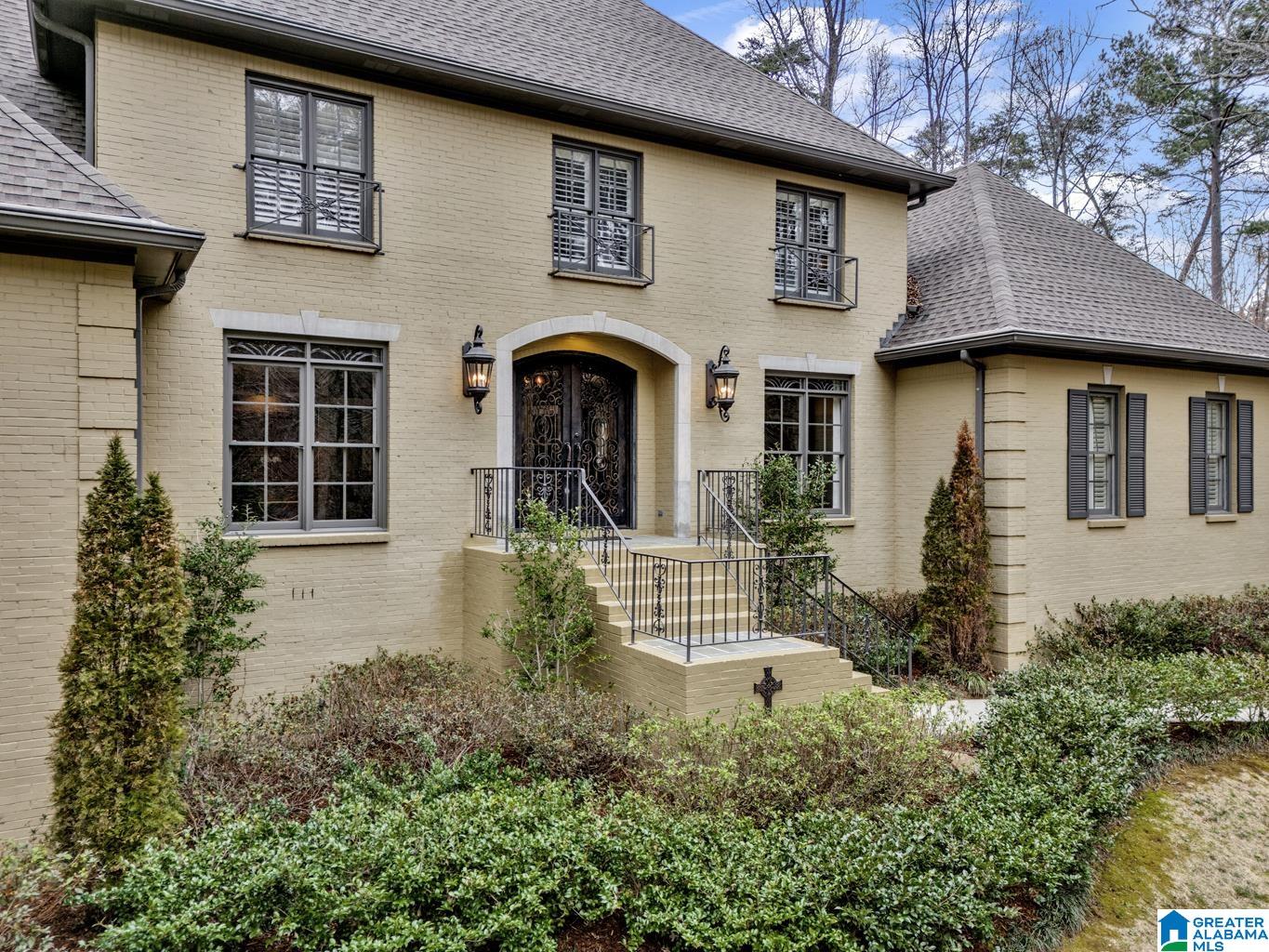 3804 FARRINGTON CIRCLE