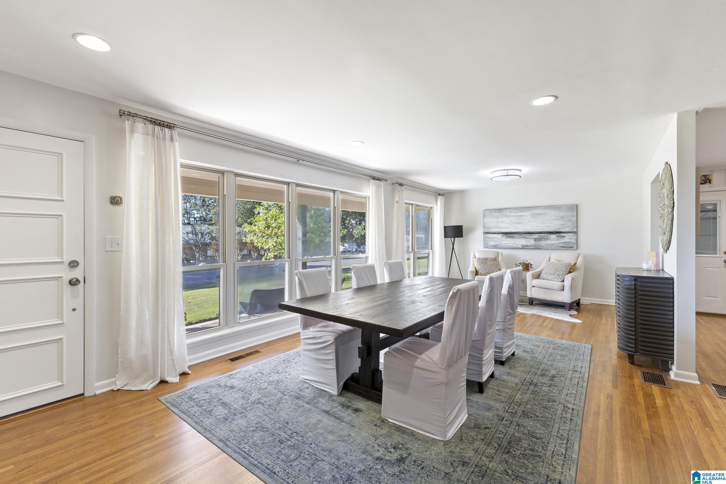 1814 OLD ORCHARD ROAD