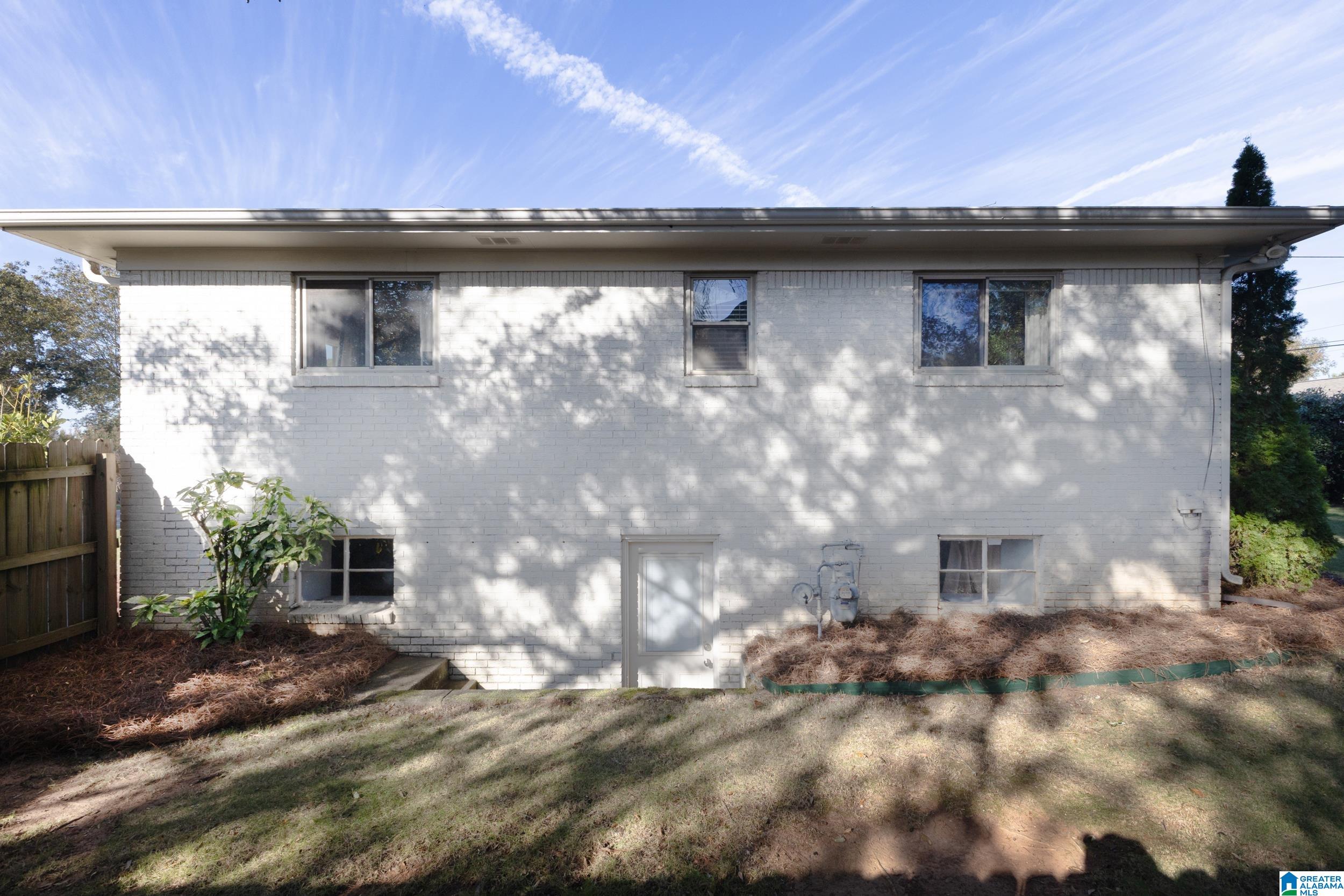 1814 OLD ORCHARD ROAD