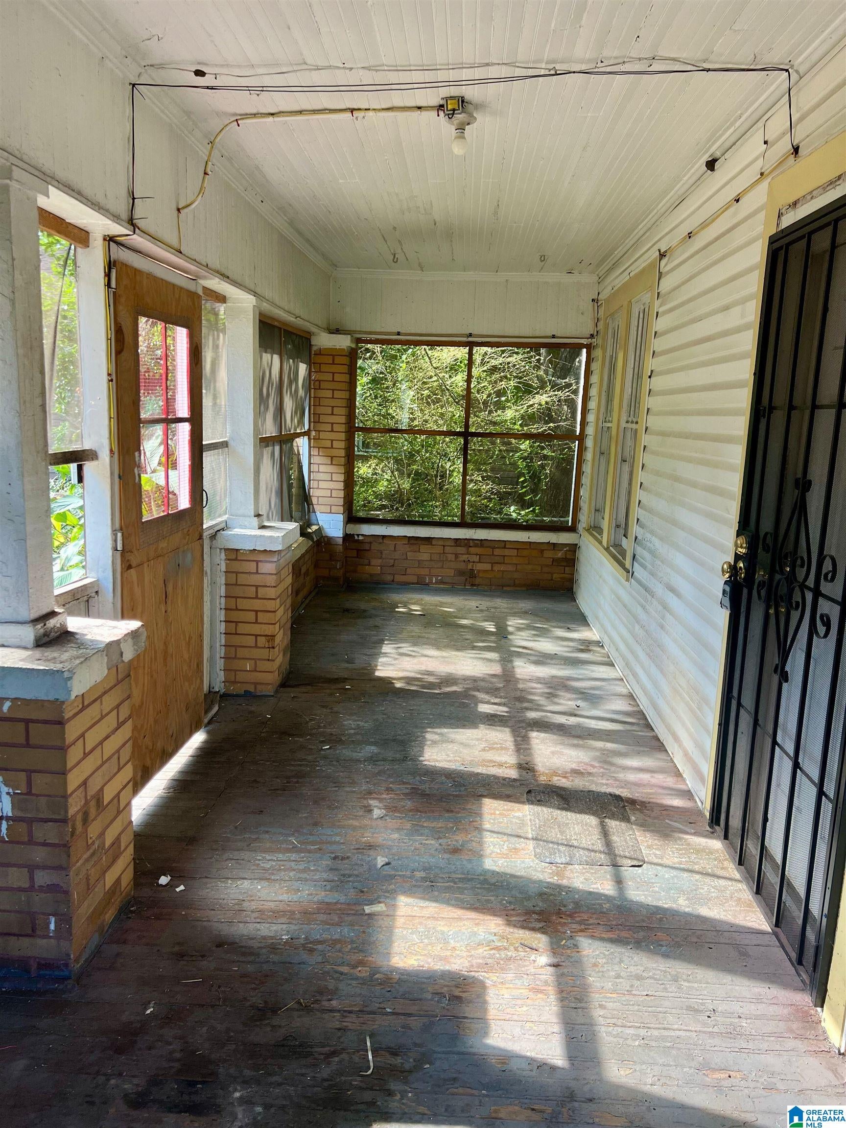 532 FRANCIS PLACE SW