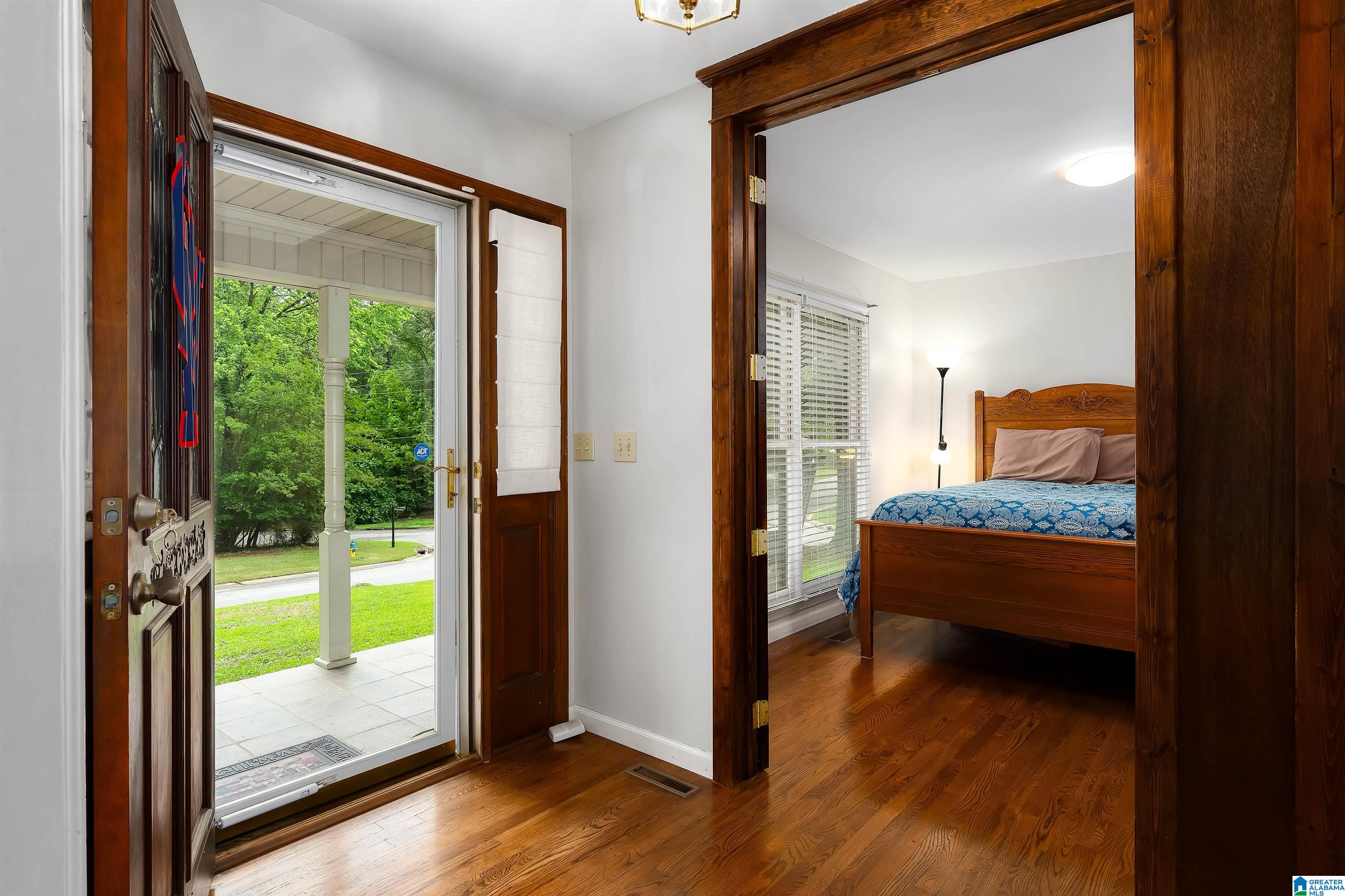 401 DOVECOTE CIRCLE
