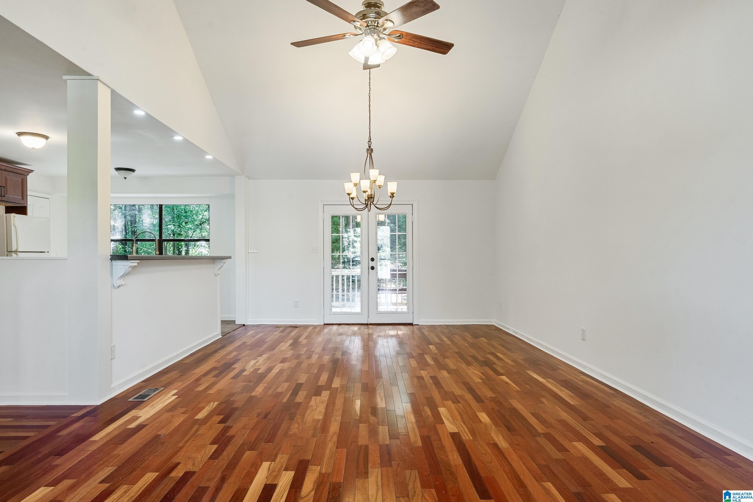 135 TOP O TREE LANE