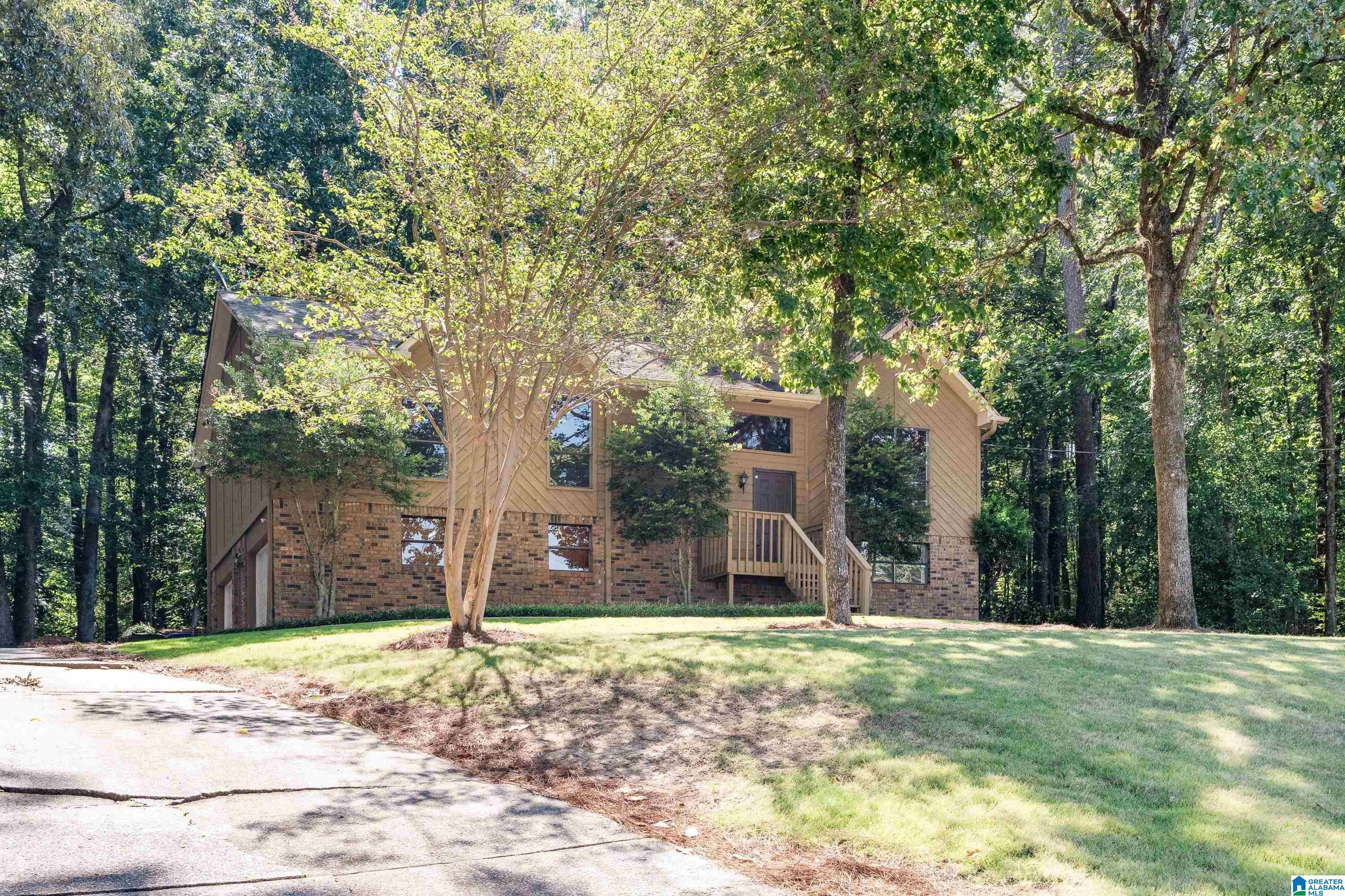 135 TOP O TREE LANE