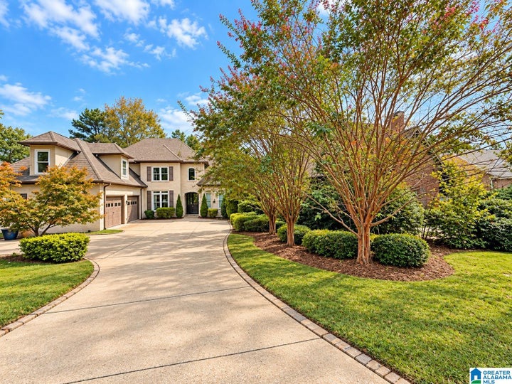 Photo 1 of 14 — 226 HIGHLAND PARK DRIVE, BIRMINGHAM, AL 35242