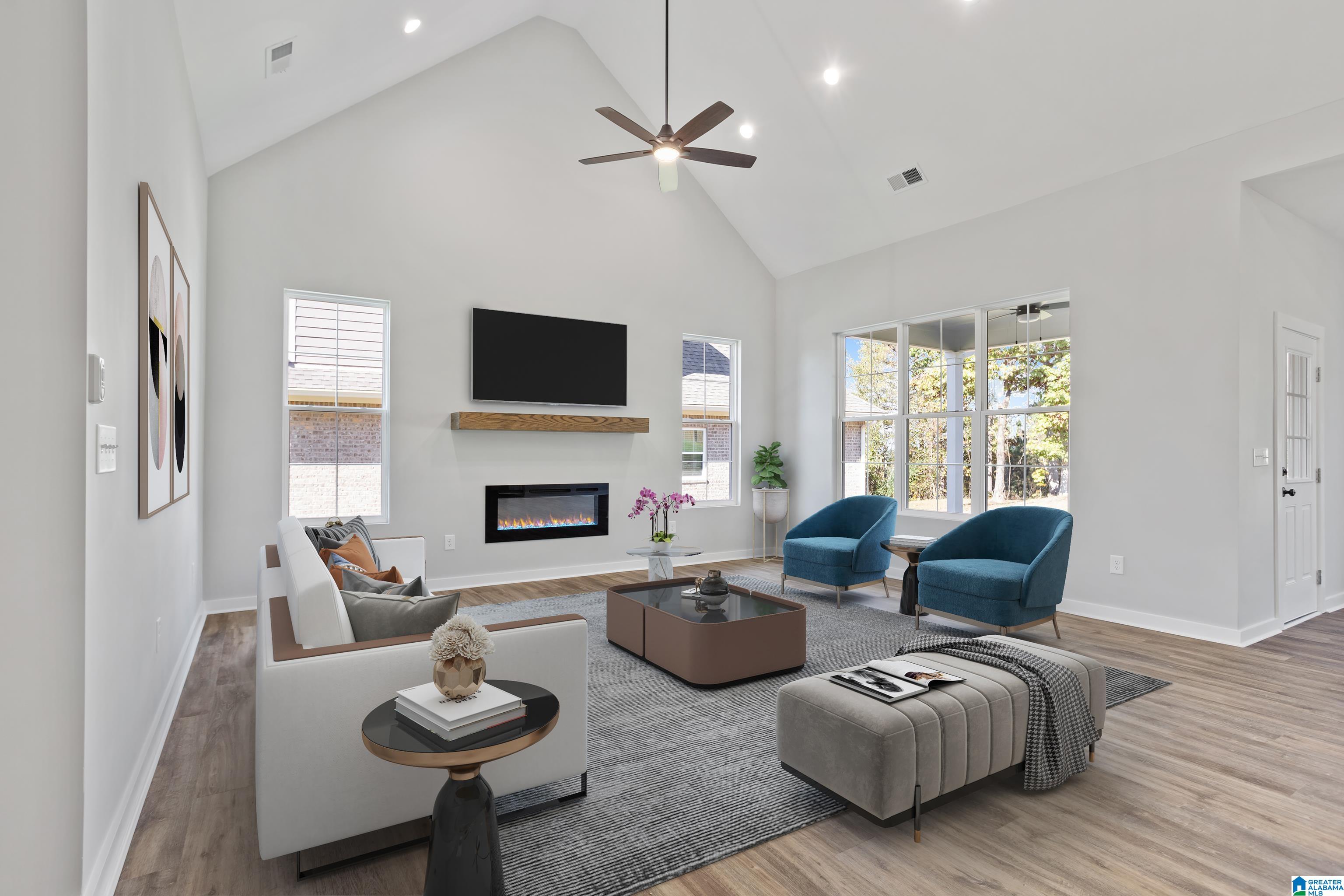 3669 VANDERBILT WAY