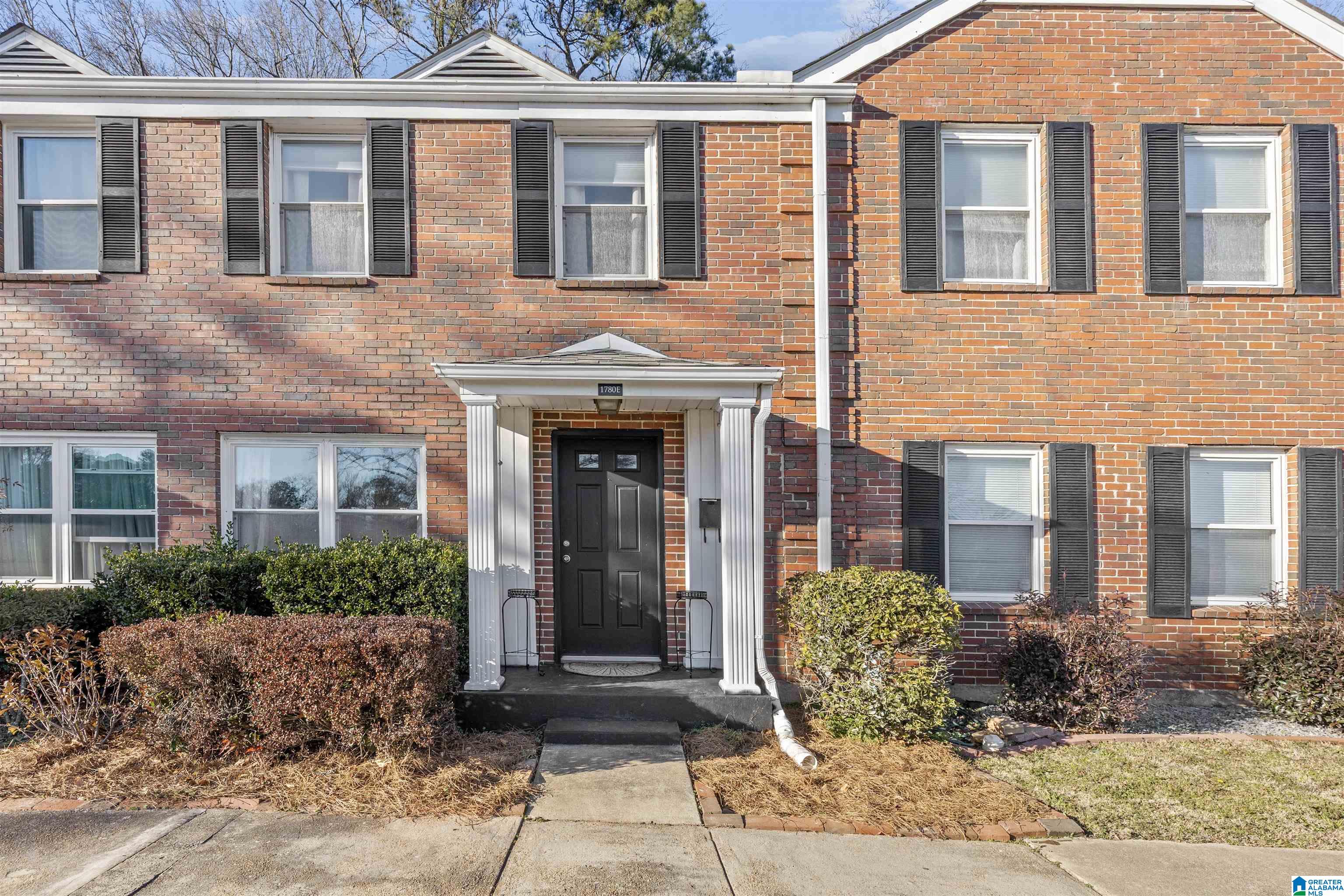 1780 VALLEY AVENUE E