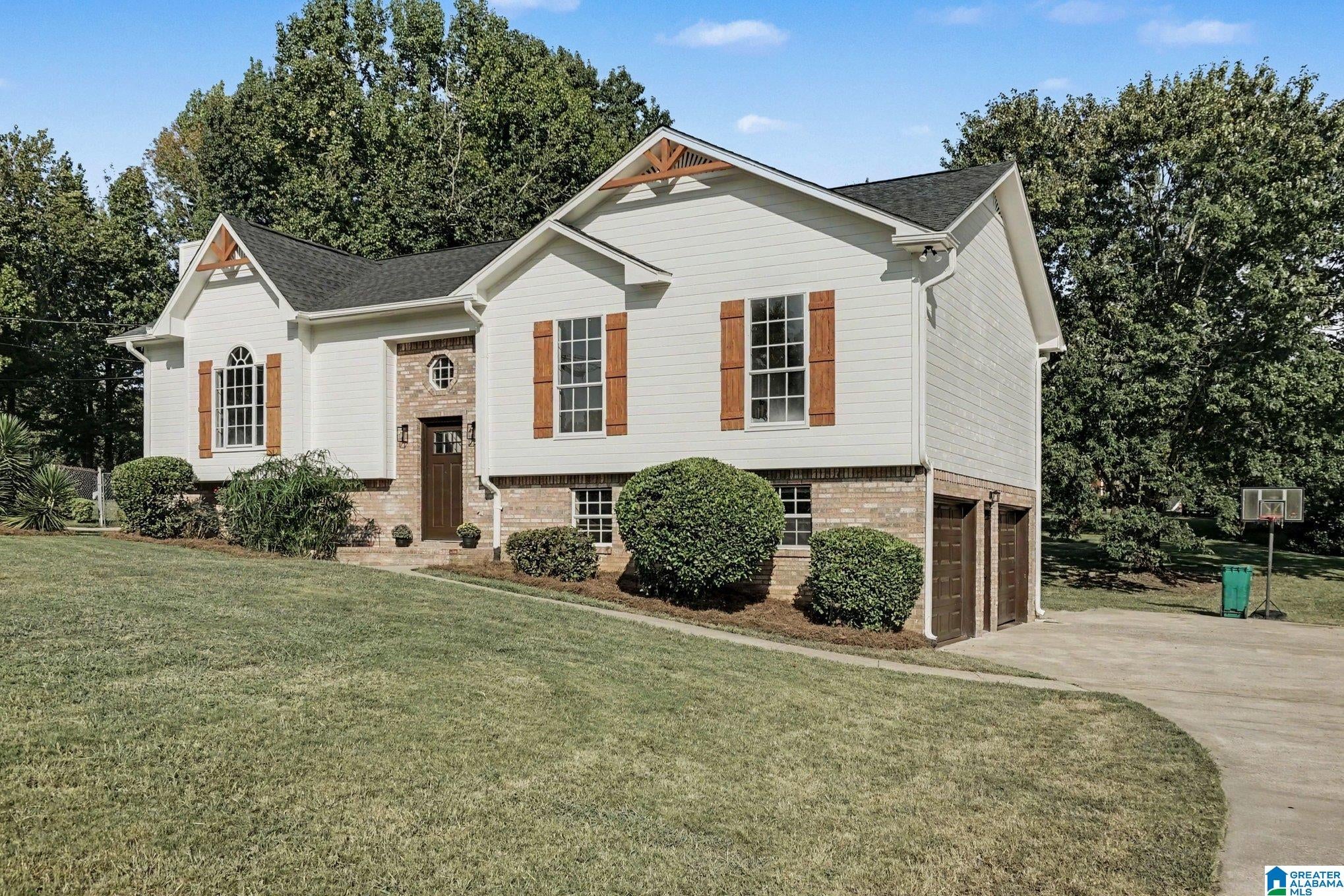 113 FAIRLANE DRIVE