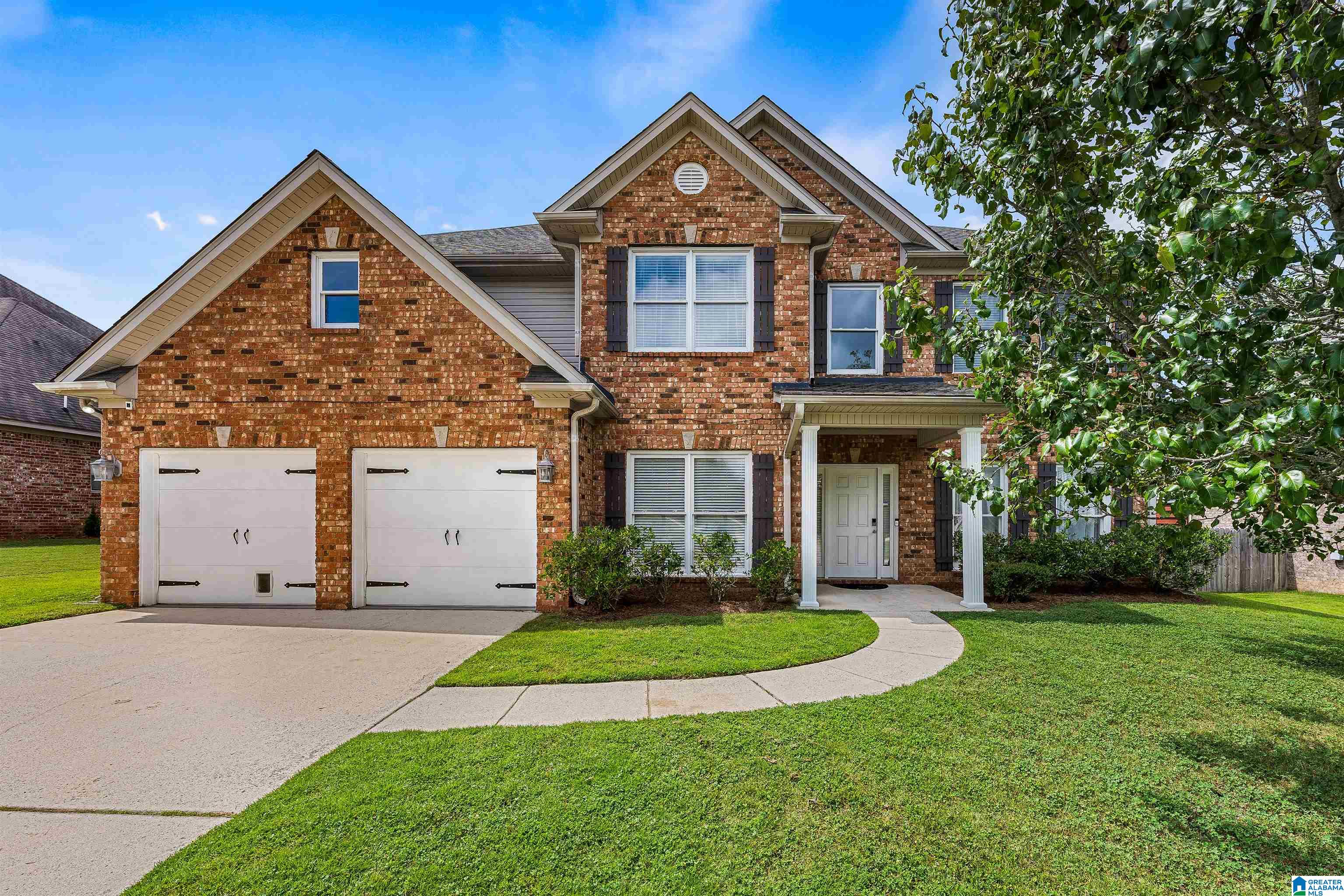 Photo 1 of 46 — 4044 OLD CAHABA PARKWAY, HELENA, AL 35080