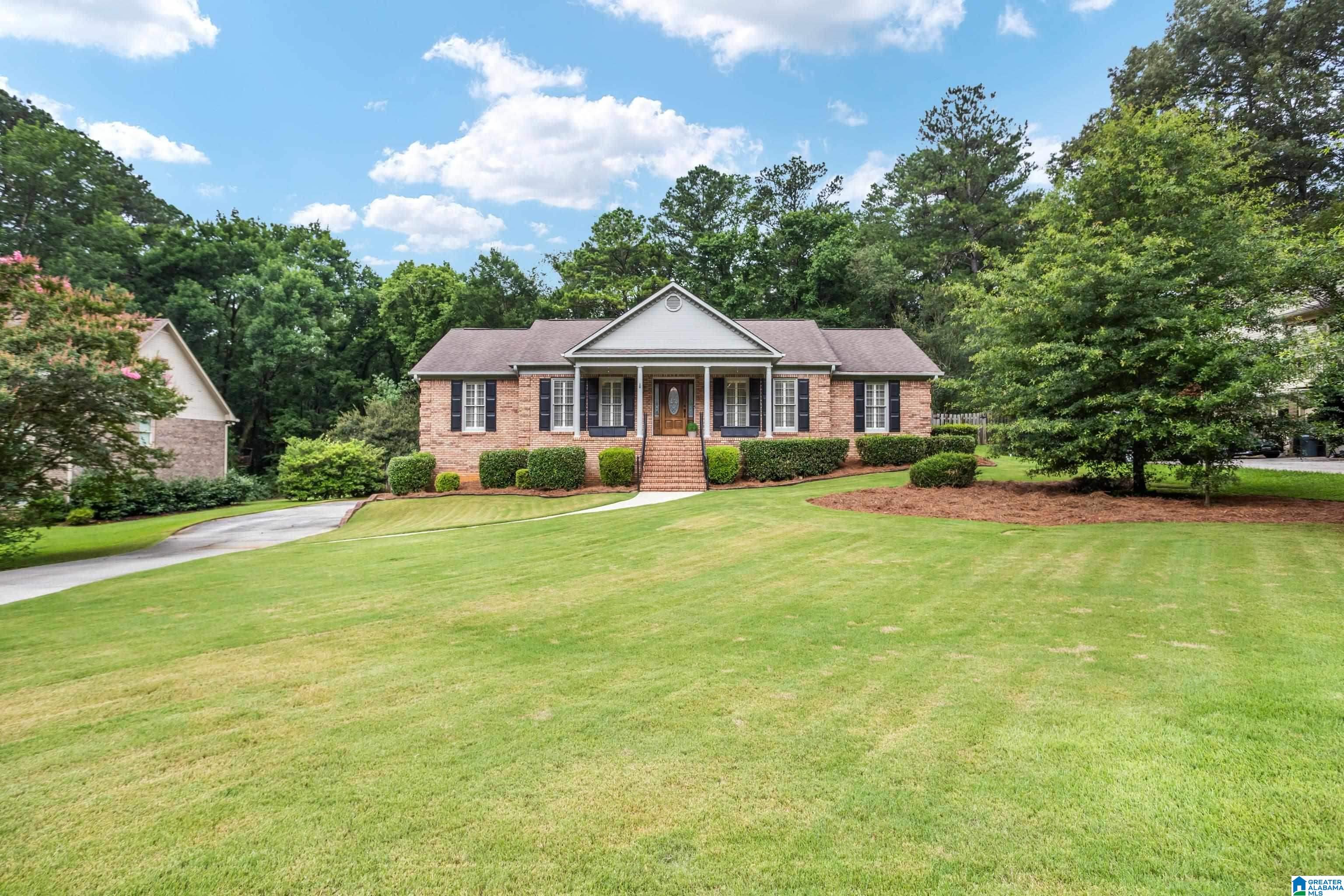 5132 VALLEYBROOK CIRCLE