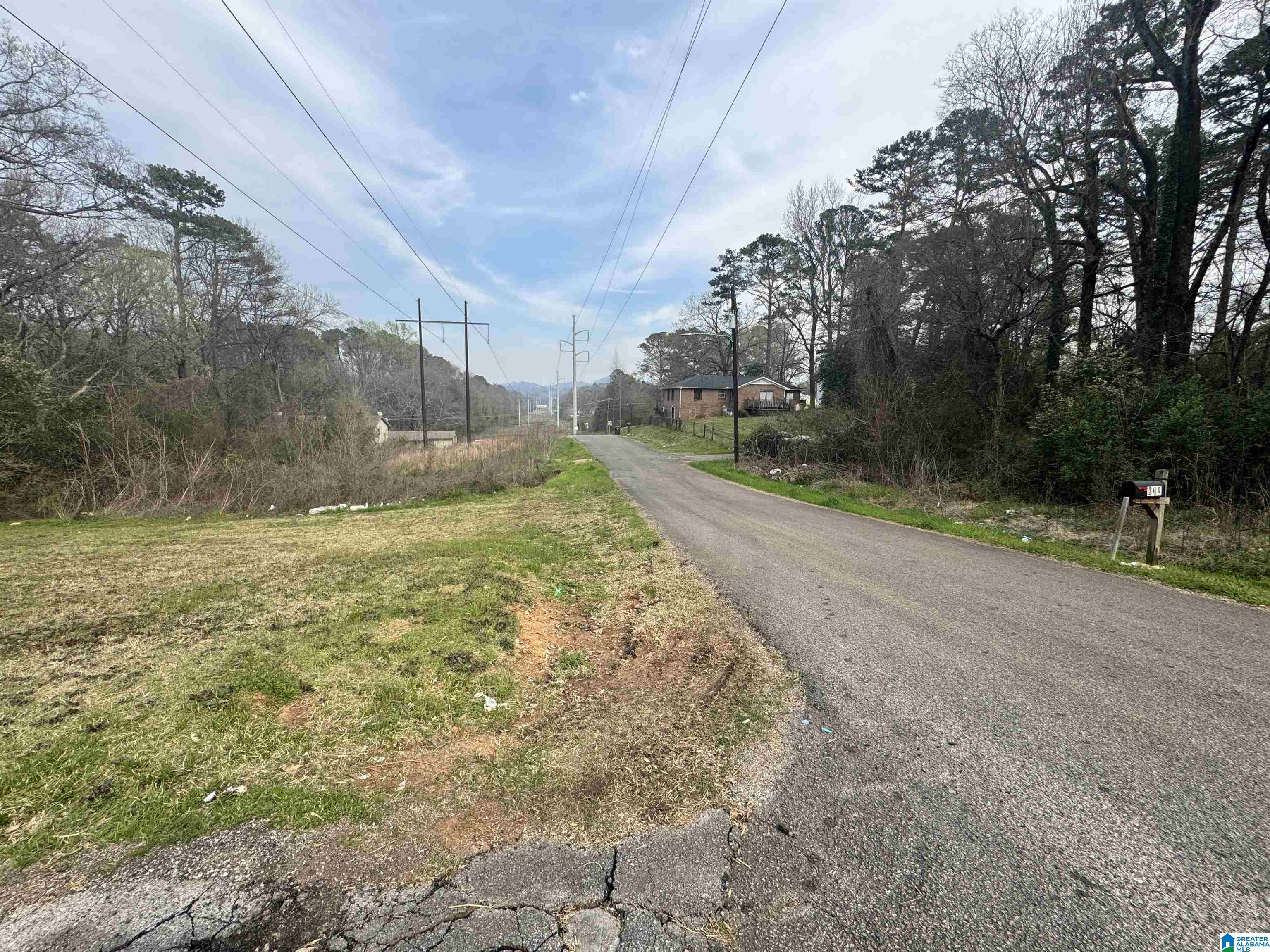 340 EASTVIEW BOULEVARD 1