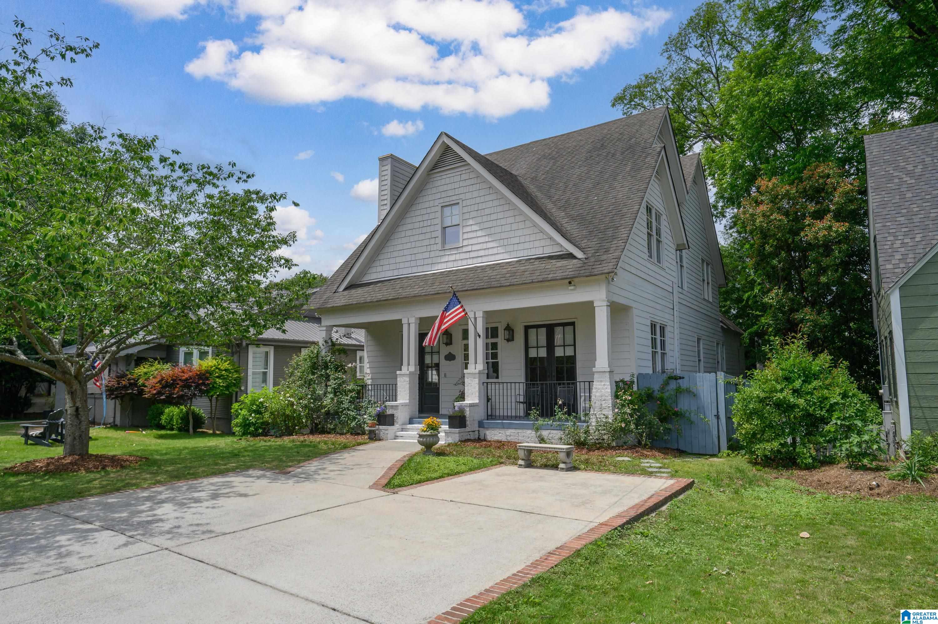210 WOODLAND DRIVE