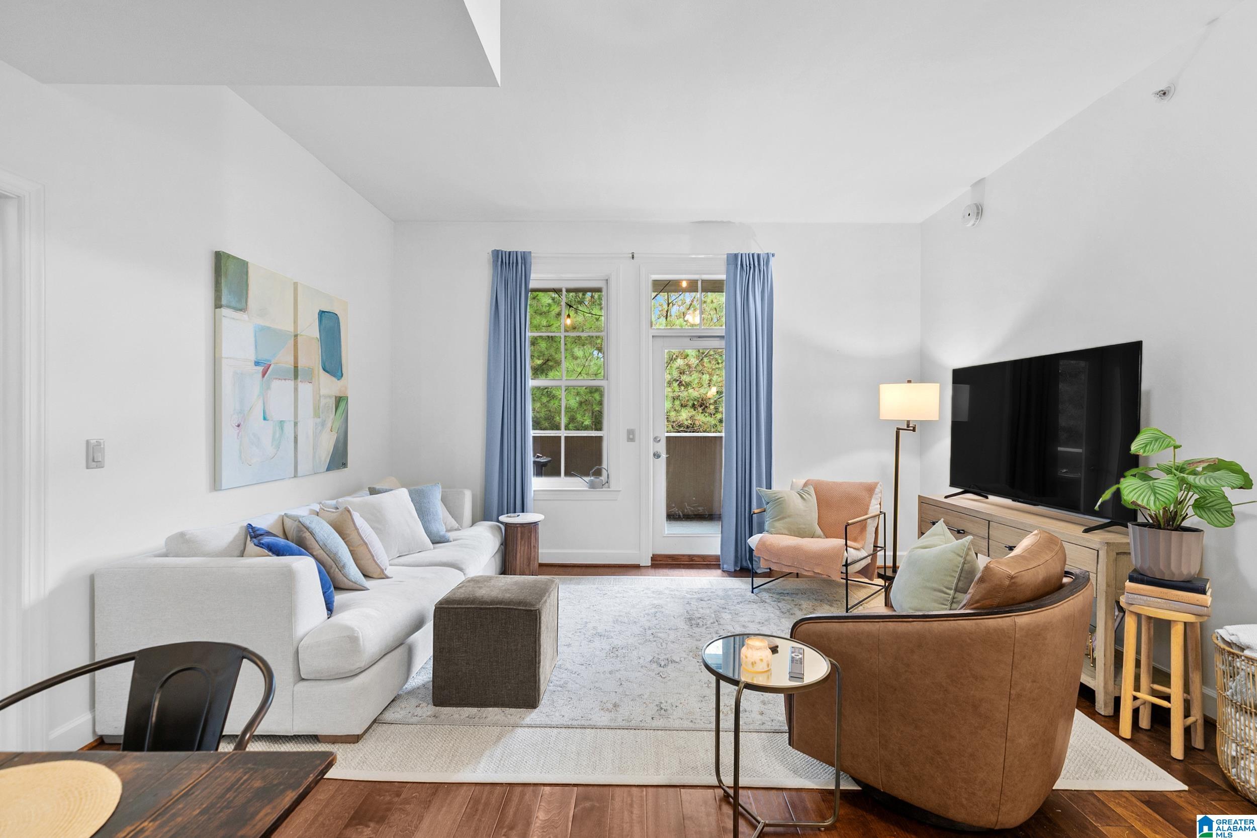 1040 BROADWAY PARK 435