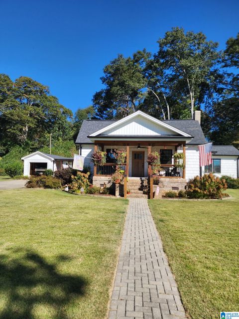 Photo of 101 Brandt Place, HEFLIN, AL 36264 (MLS # 21448760)