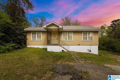 304 23RD AVENUE NE CENTER POINT AL 35215