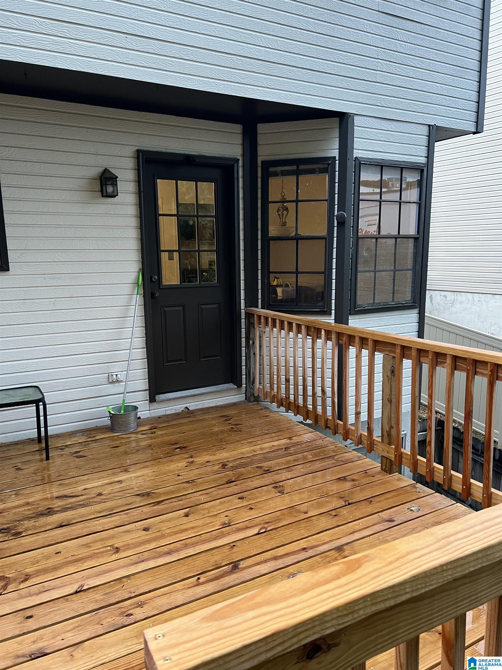 381 JAMESTOWN MANOR DRIVE